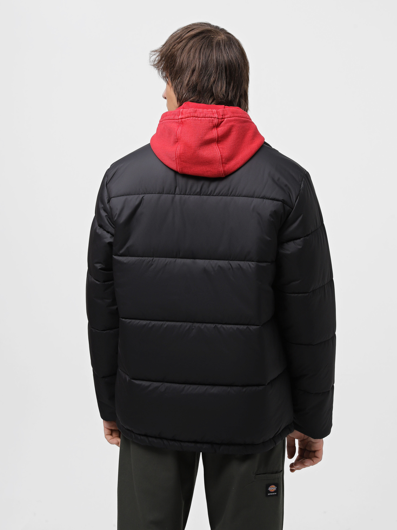 Куртки та дублянки Vans Norris Puffer MTE-1 модель VN0008JFBLK1 Фото