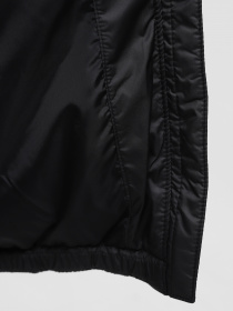 Куртки та дублянки Vans Norris Puffer MTE-1 модель VN0008JFBLK1 Фото