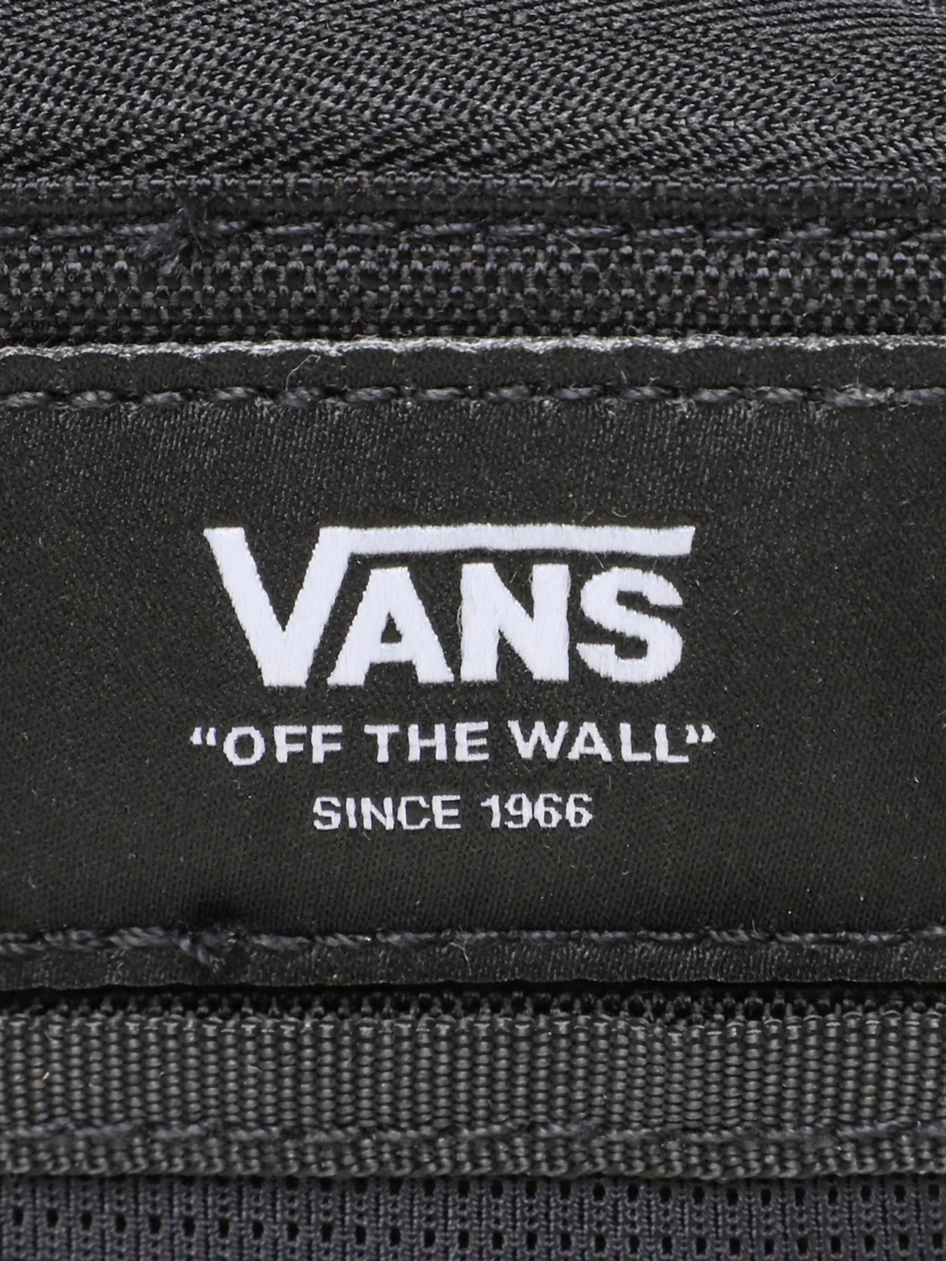 Сумки Vans Pouch Walle модель VN0A7PPDBLK1 Сумки Vans Pouch Walle модель VN0A7PPDBLK1 Фото