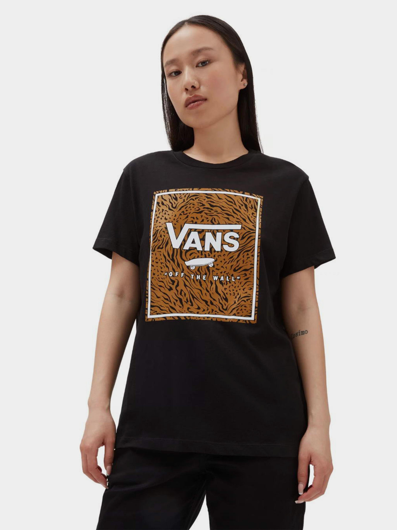 Футболки і поло Vans Animash BFF модель VN000AD2BLK1 Футболки і поло Vans Animash BFF модель VN000AD2BLK1 Фото
