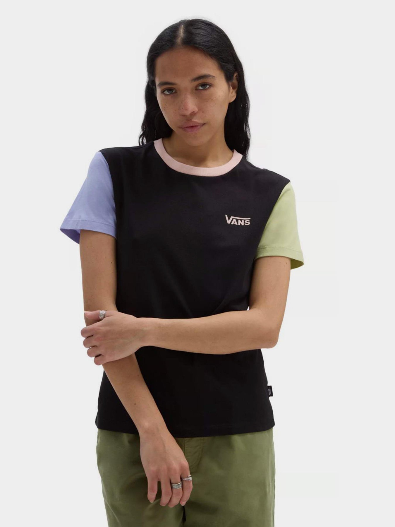 Футболки і поло Vans Colorblock Crew модель VN000AEFCE21 Футболки і поло Vans Colorblock Crew модель VN000AEFCE21 Фото