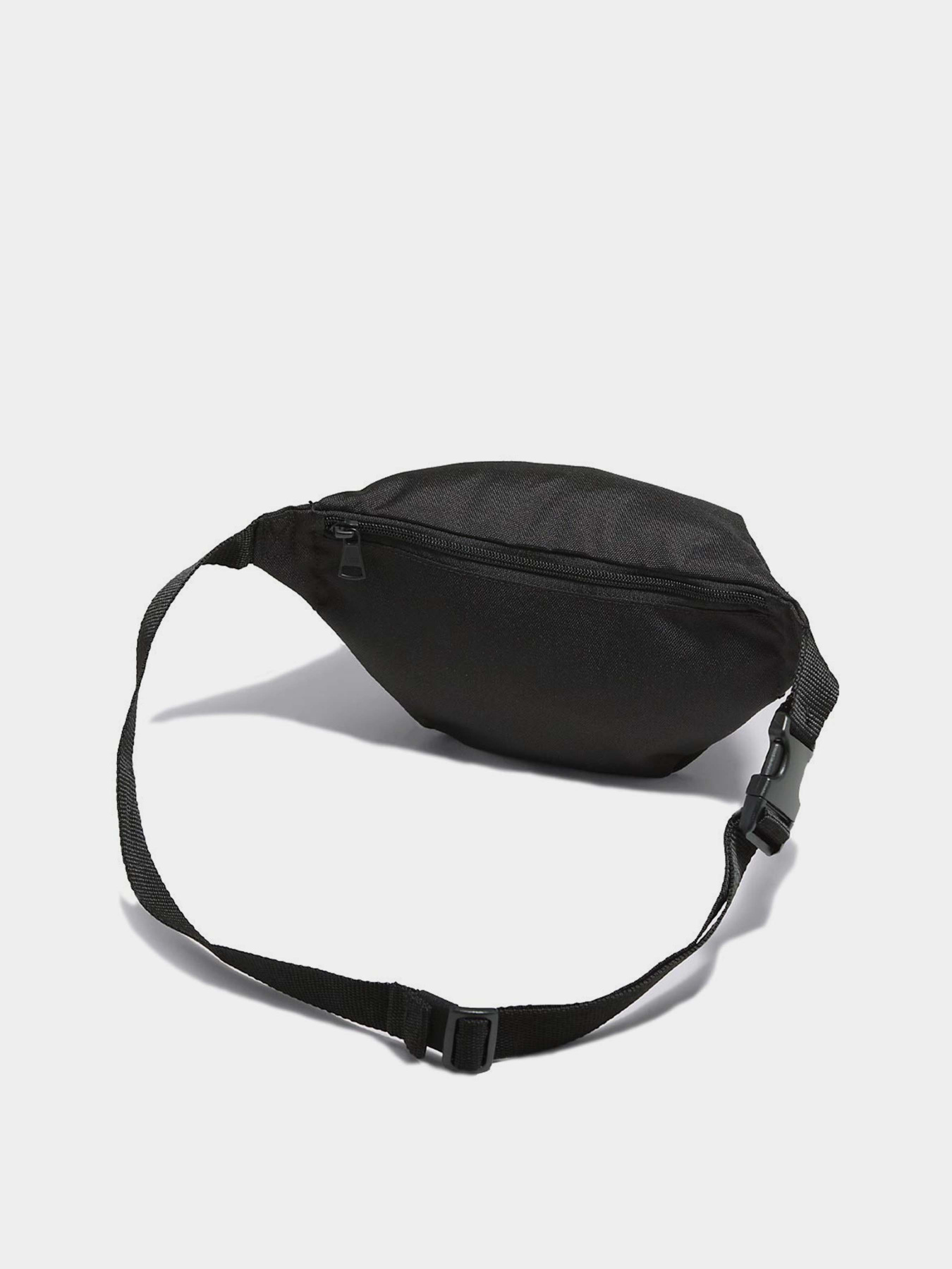 Сумки Vans Traveler Fanny Pack 2L модель VN000HE6BLK1 Сумки Vans Traveler Fanny Pack 2L модель VN000HE6BLK1 Фото