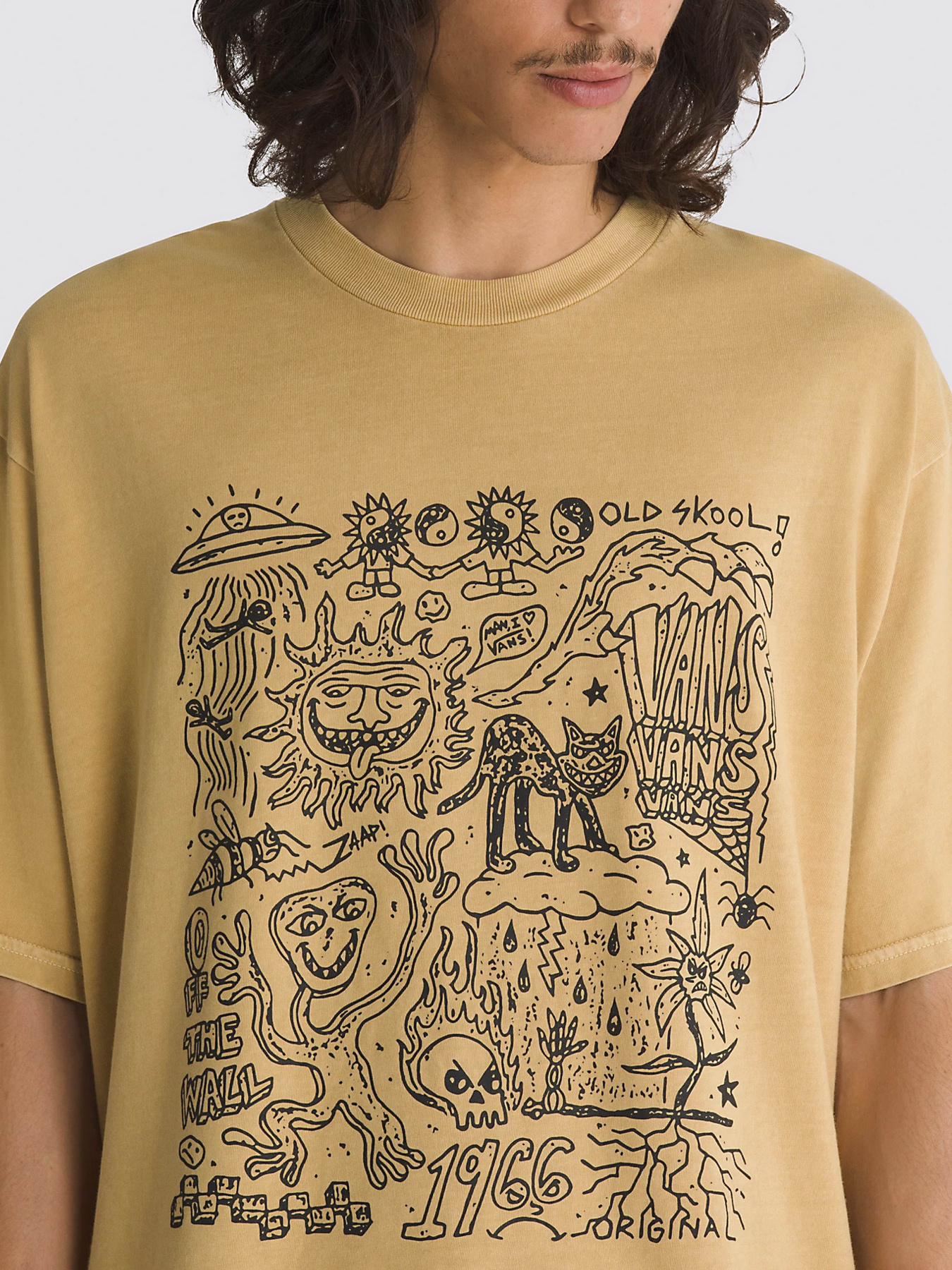 Футболки и поло Vans Skool Doodle модель VN000G575QJ1 Фото