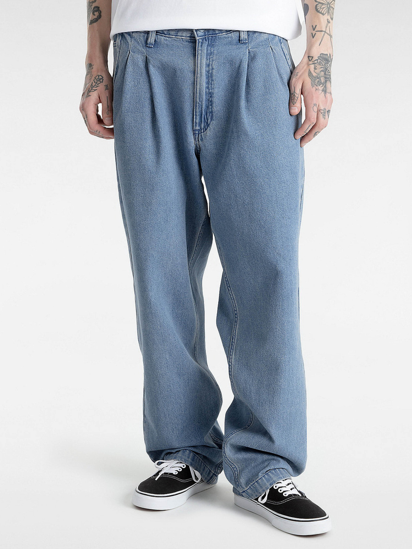 Джинсы Vans Authentic Chino Loose Tprd Pltd Dm модель VN000HAECDX1 Джинсы Vans Authentic Chino Loose Tprd Pltd Dm модель VN000HAECDX1 Фото