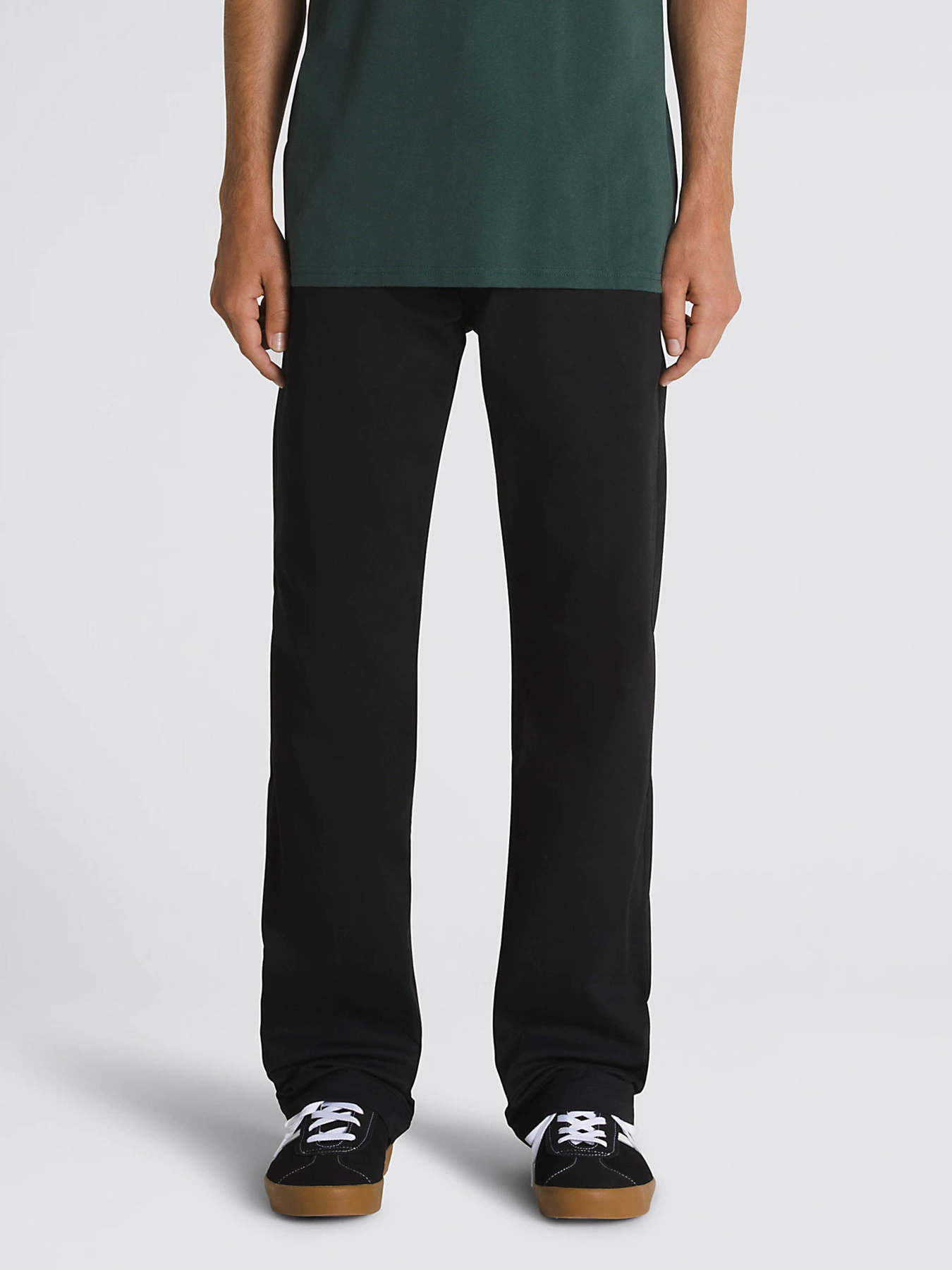 Брюки Vans Authentic Relaxed модель VN000HZBBLK1 Фото