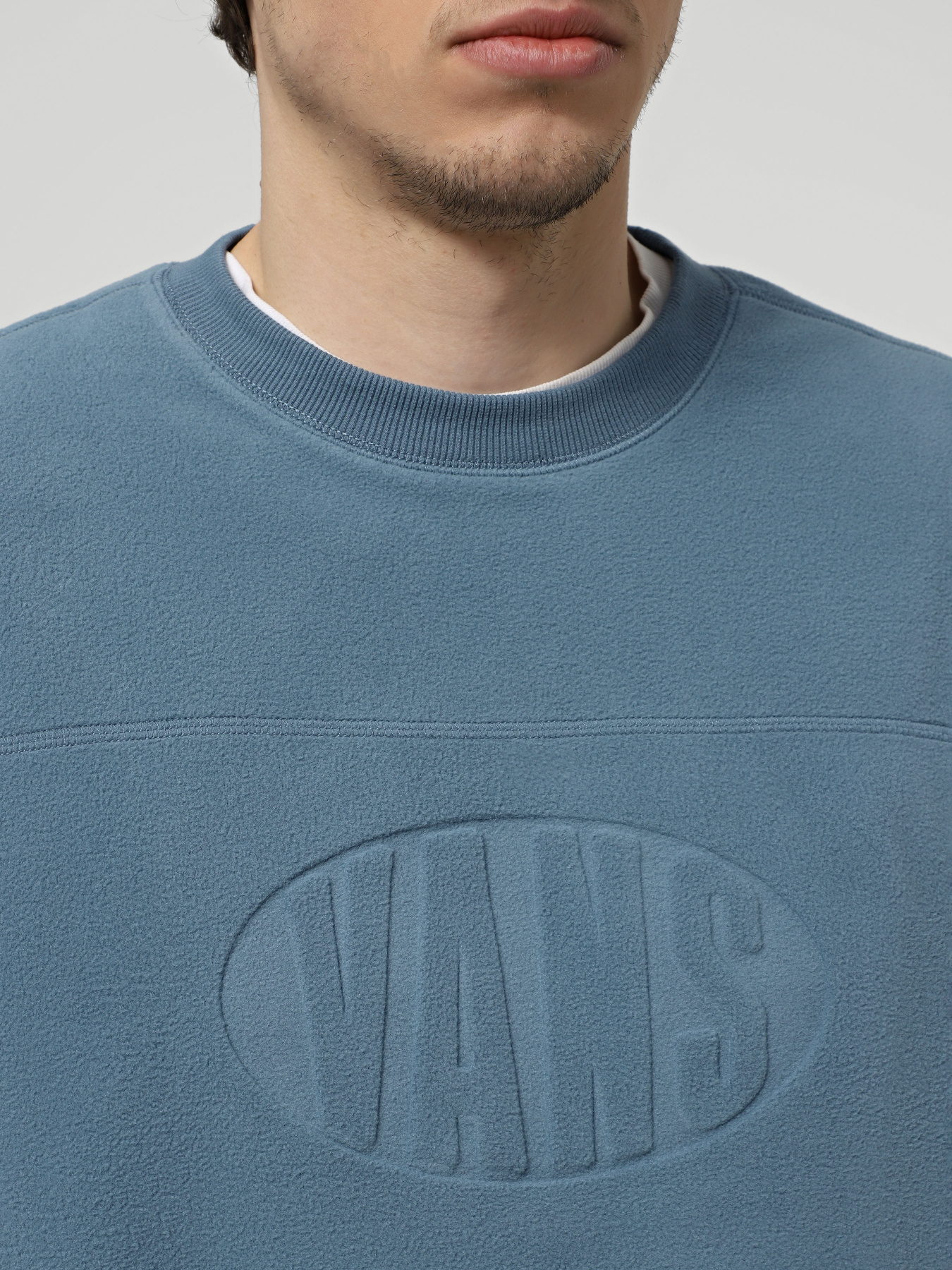 Худі та світшоти Vans Carlo Polar Fleece Loose Crew модель VN000HPSJCN1 Фото
