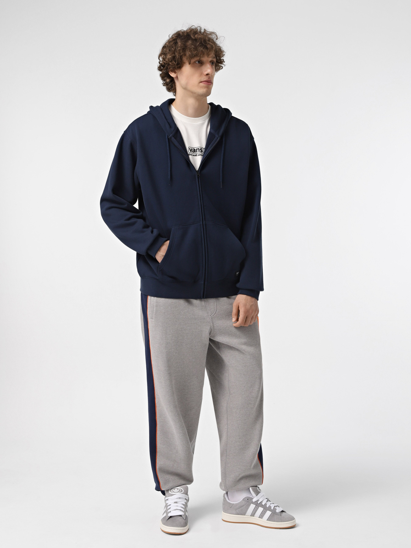 Худі та світшоти Vans Original Standards Loose Full Zip модель VN000HPGLKZ1 Худі та світшоти Vans Original Standards Loose Full Zip модель VN000HPGLKZ1 Фото