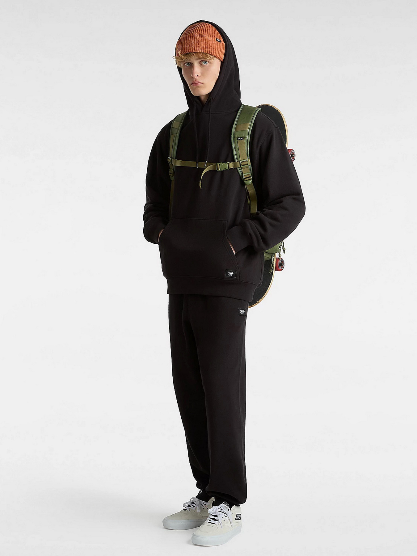 Худі та світшоти Vans Original Standarts Loose модель VN000GE8BLK1 Худі та світшоти Vans Original Standarts Loose модель VN000GE8BLK1 Фото