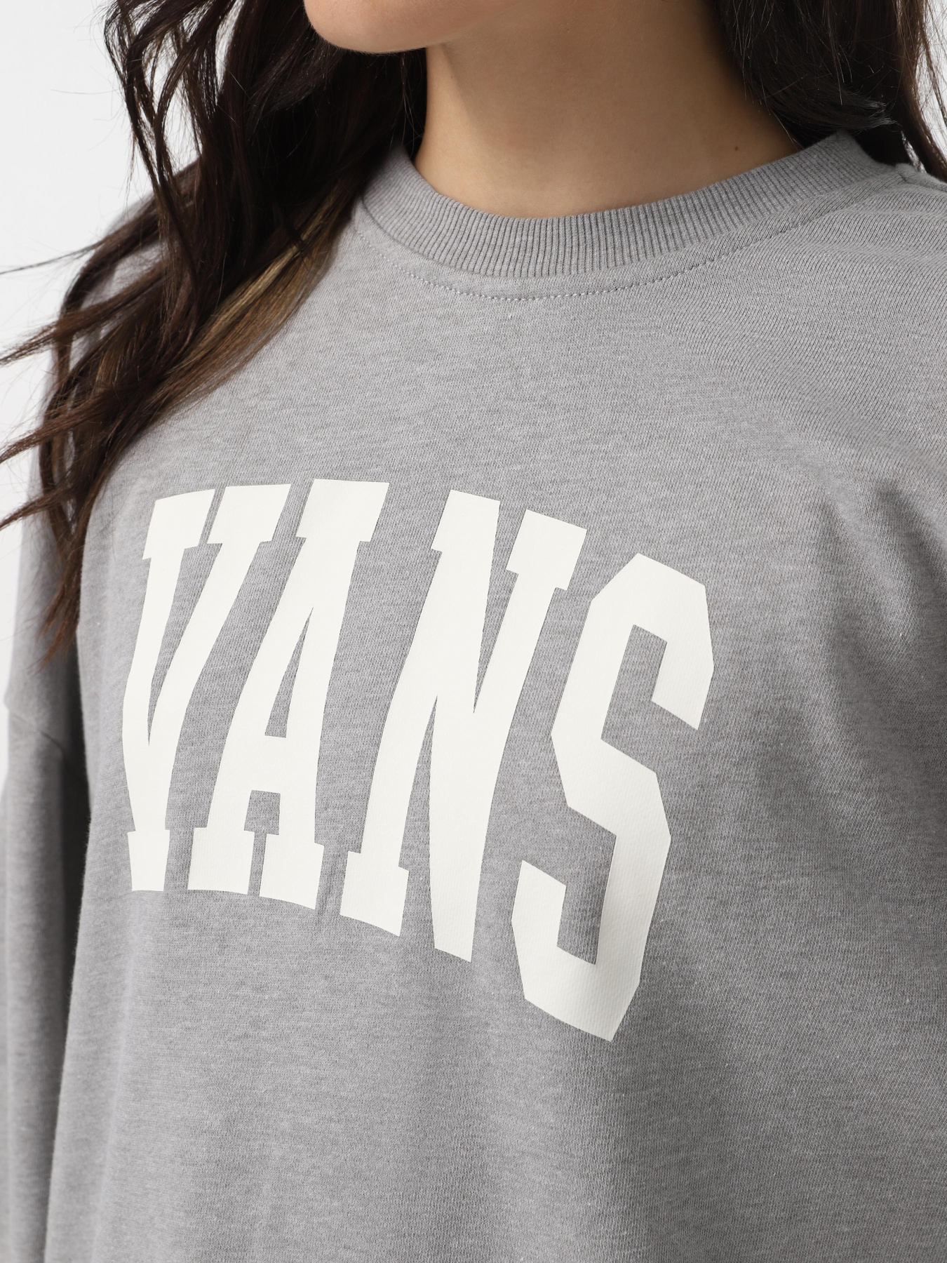 Худі та світшоти Vans Stadium Loose Crew модель VN000HCC02F1 Худі та світшоти Vans Stadium Loose Crew модель VN000HCC02F1 Фото