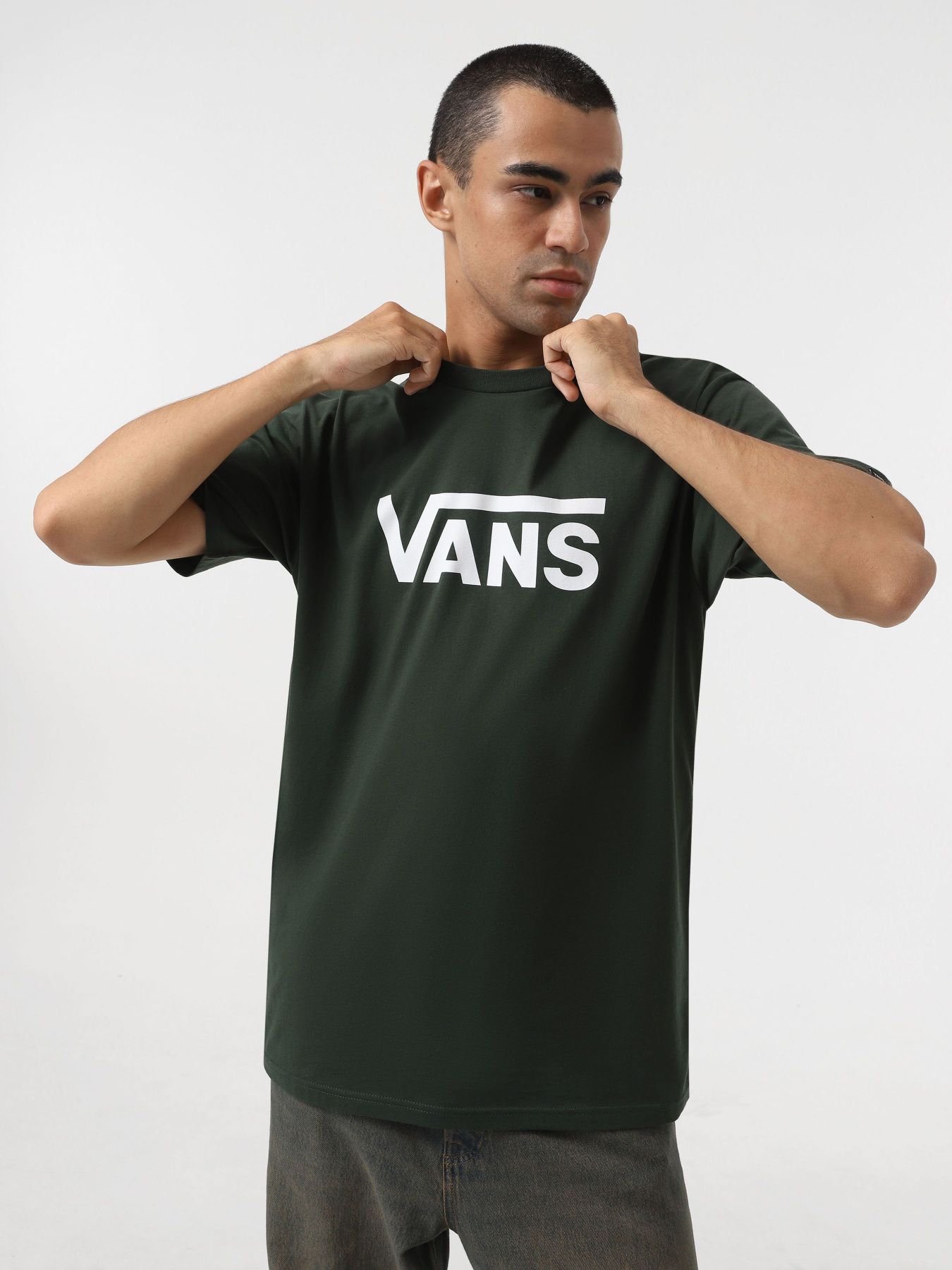Футболки і поло Vans Classic модель VN0A7Y461ST1 Футболки і поло Vans Classic модель VN0A7Y461ST1 Фото