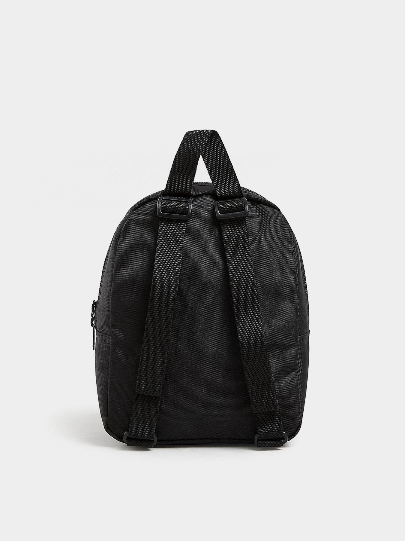 Рюкзаки Vans Got This Mini 6L модель VN000HDJBLK1 Рюкзаки Vans Got This Mini 6L модель VN000HDJBLK1 Фото