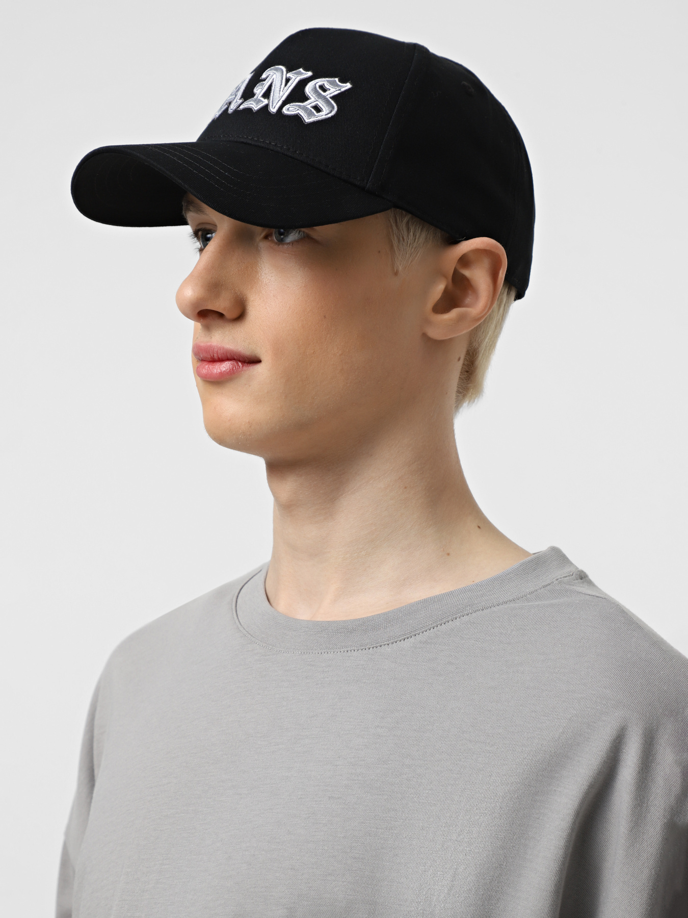Шапки и кепки Vans Original Vans Strapback модель VN000NBSBLK1 Фото