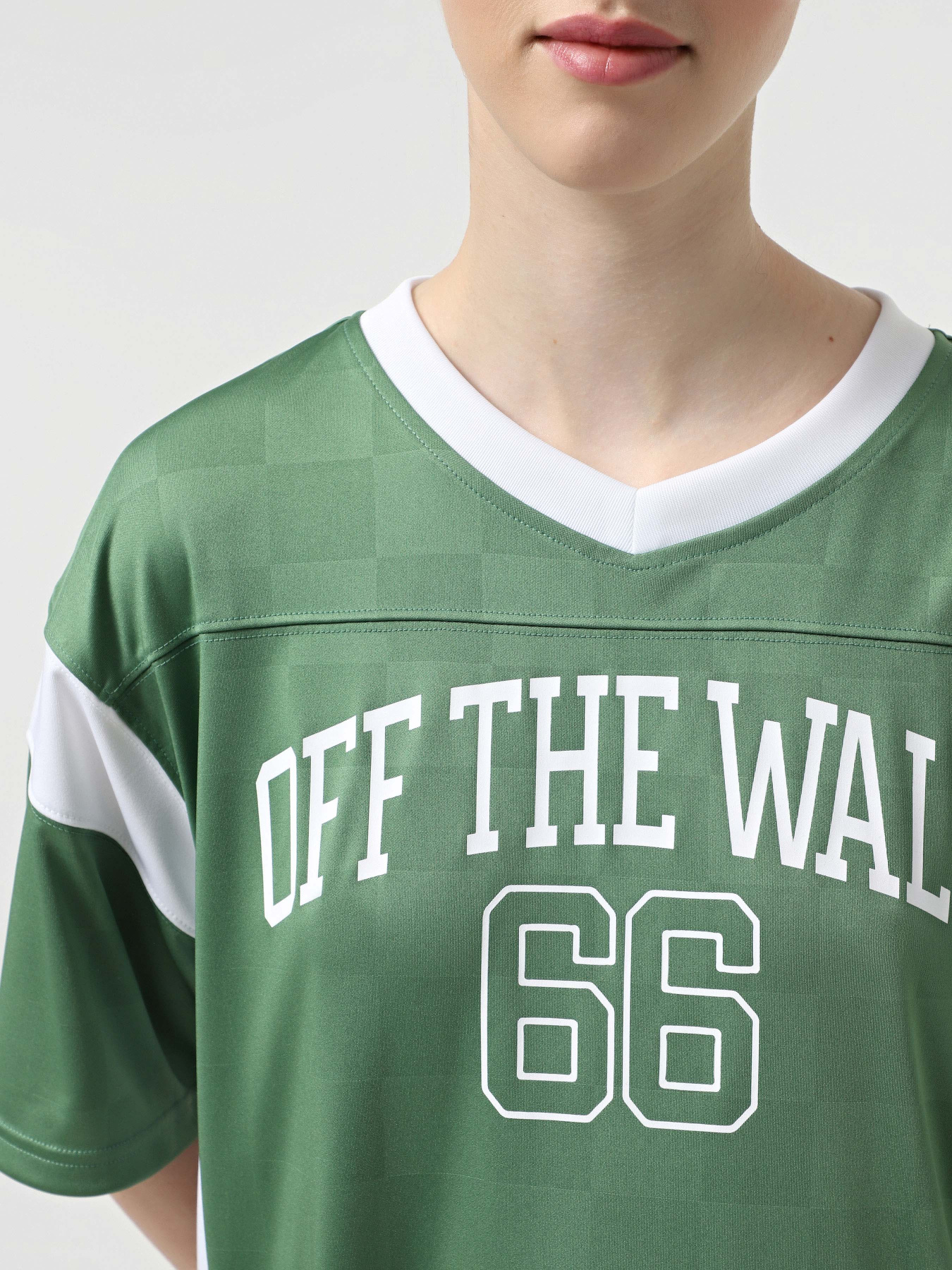 Футболки і поло Vans Sixty Sixers Jersey модель VN000MN2BR11 Фото