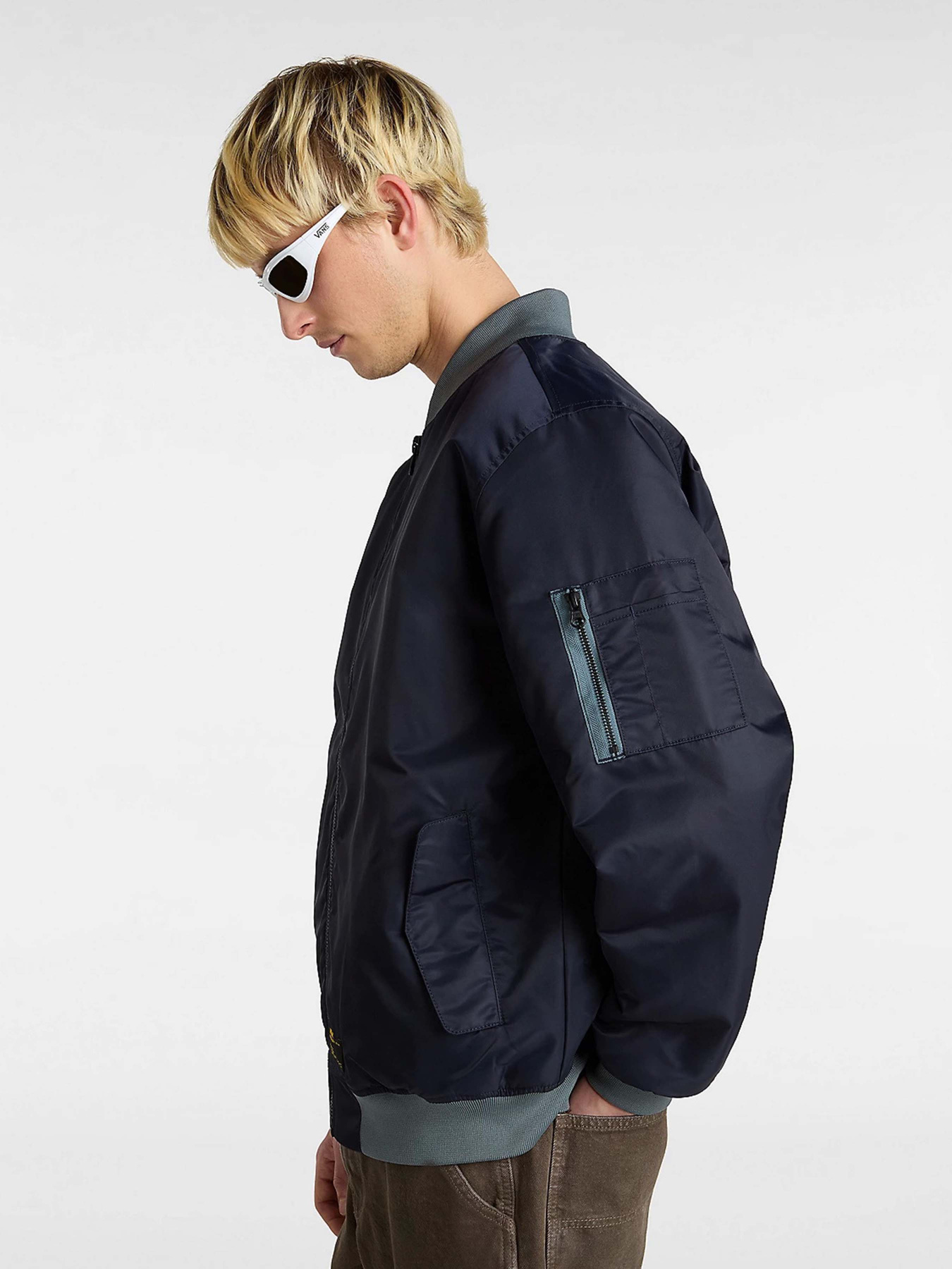 Куртки та дублянки Vans Copley модель VN000HMQJDU1 Фото