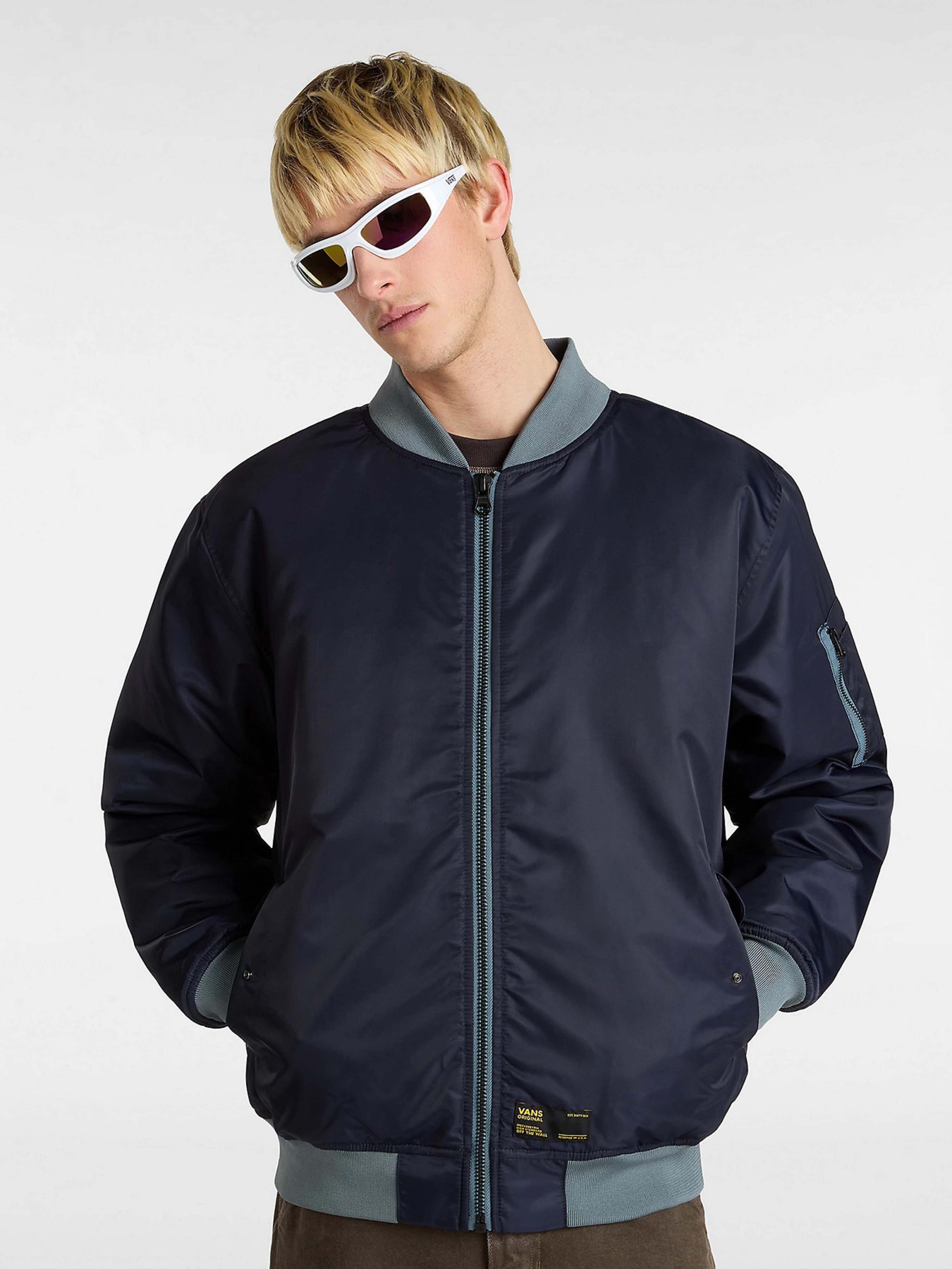 Куртки та дублянки Vans Copley модель VN000HMQJDU1 Фото