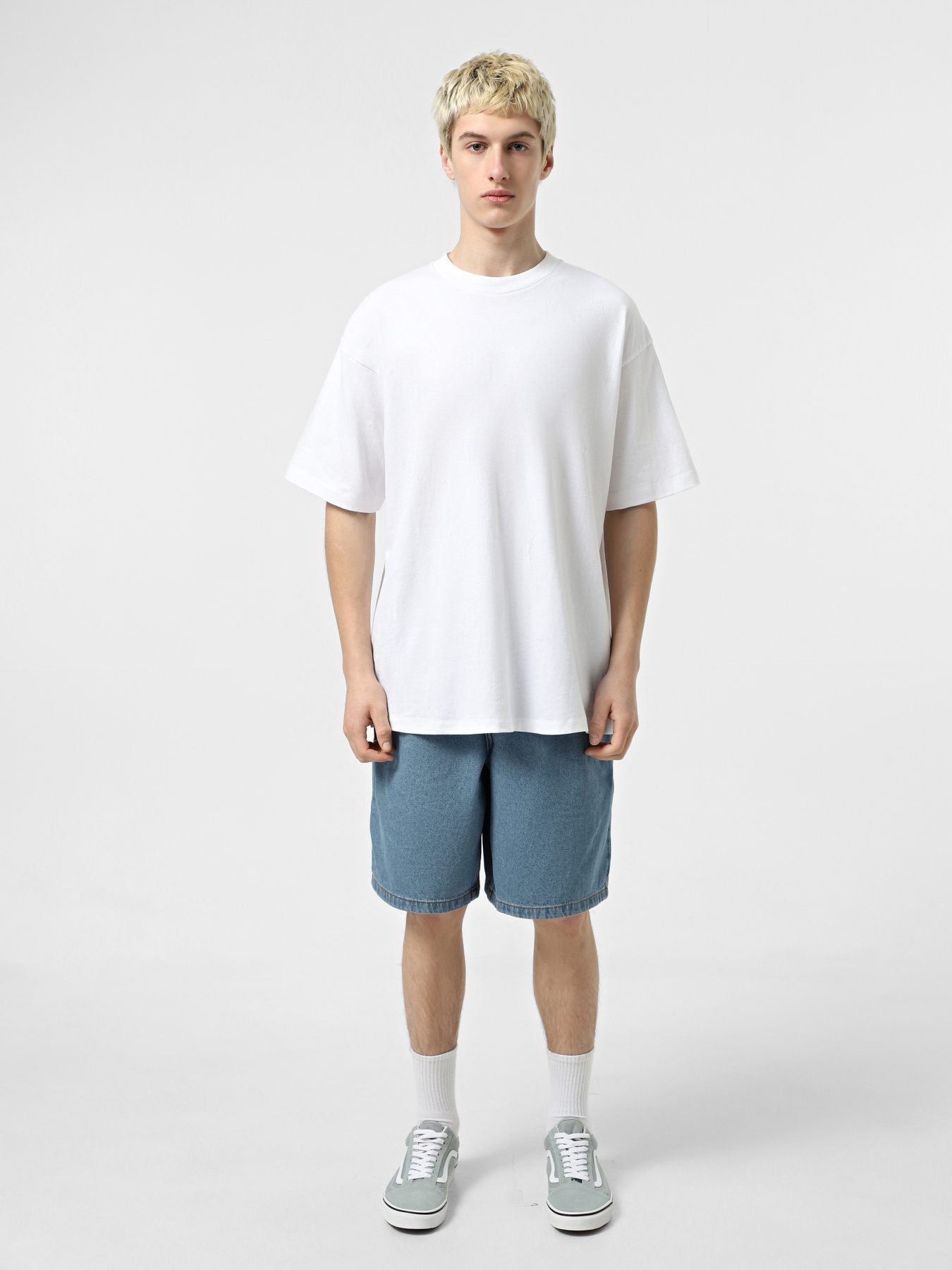 Футболки і поло Vans Premium модель VN000P54WHT1 Футболки і поло Vans Premium модель VN000P54WHT1 Фото
