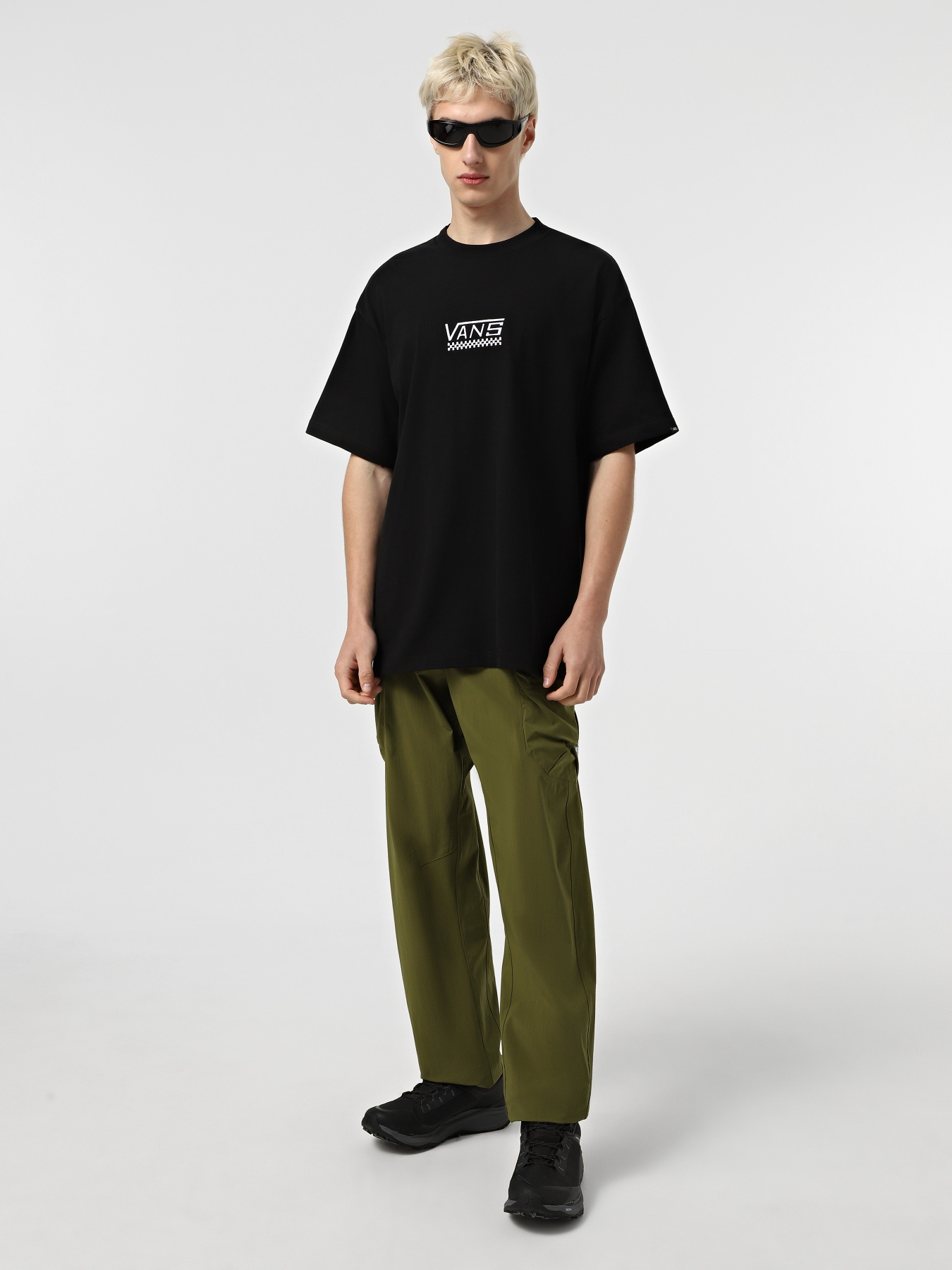 Футболки і поло Vans Blur Fitted Crop Tank модель VN000Q24BLK1 Фото