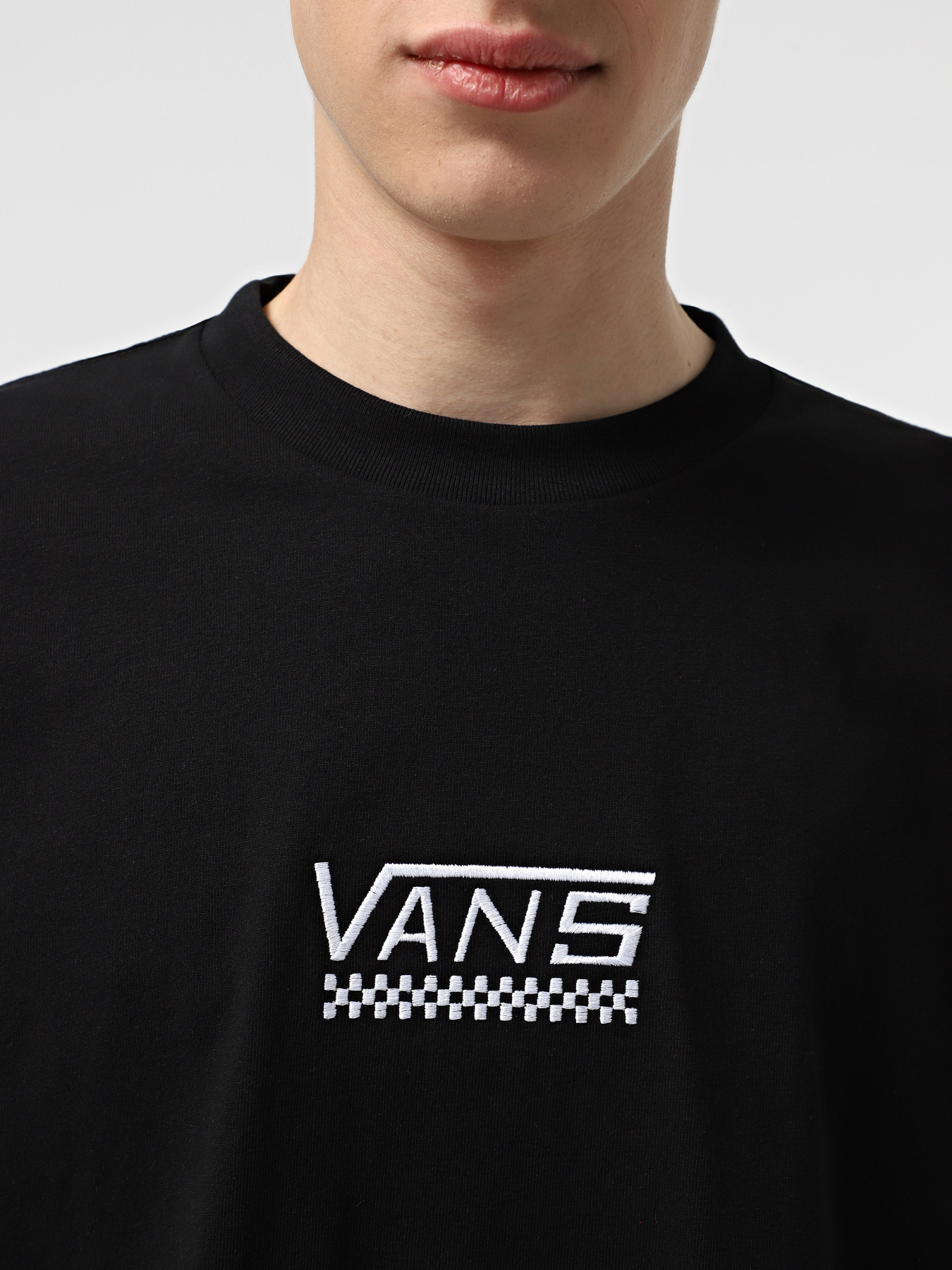 Футболки і поло Vans Blur Fitted Crop Tank модель VN000Q24BLK1 Фото