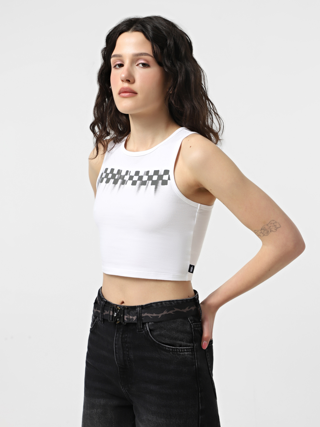 Футболки і поло Vans Check Wash Fitted Crop Tank модель VN000MC0WHT1 Фото