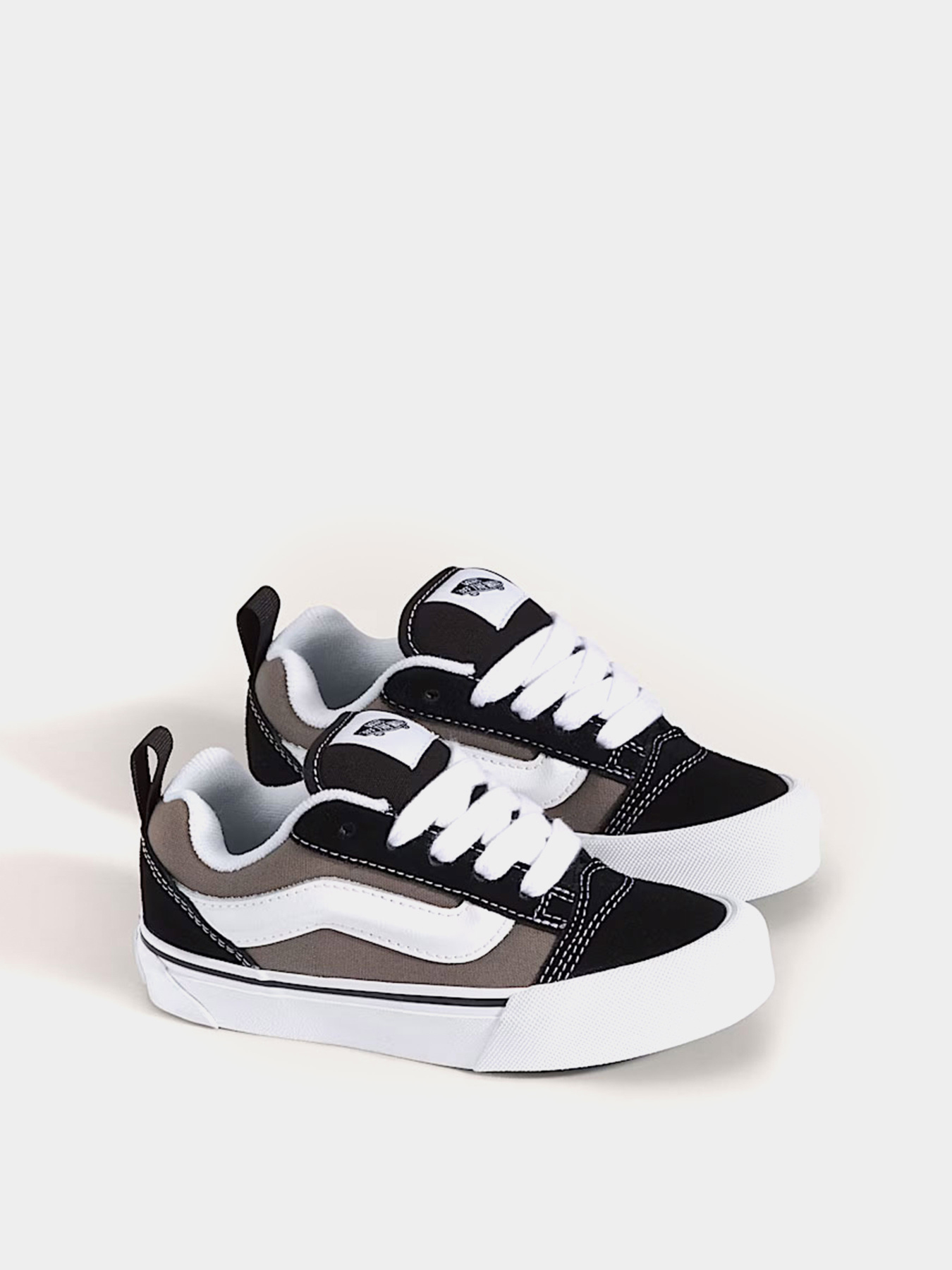 Кеды Vans Knu Skool модель VN000D2T4Y41 Кеды Vans Knu Skool модель VN000D2T4Y41 Фото