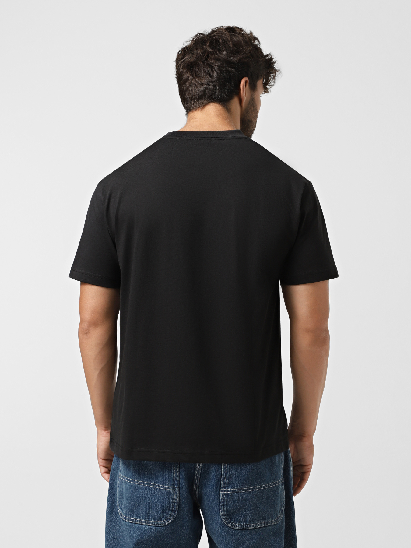 Футболки і поло Vans Left Chest модель VN000R9XBLK1 Фото
