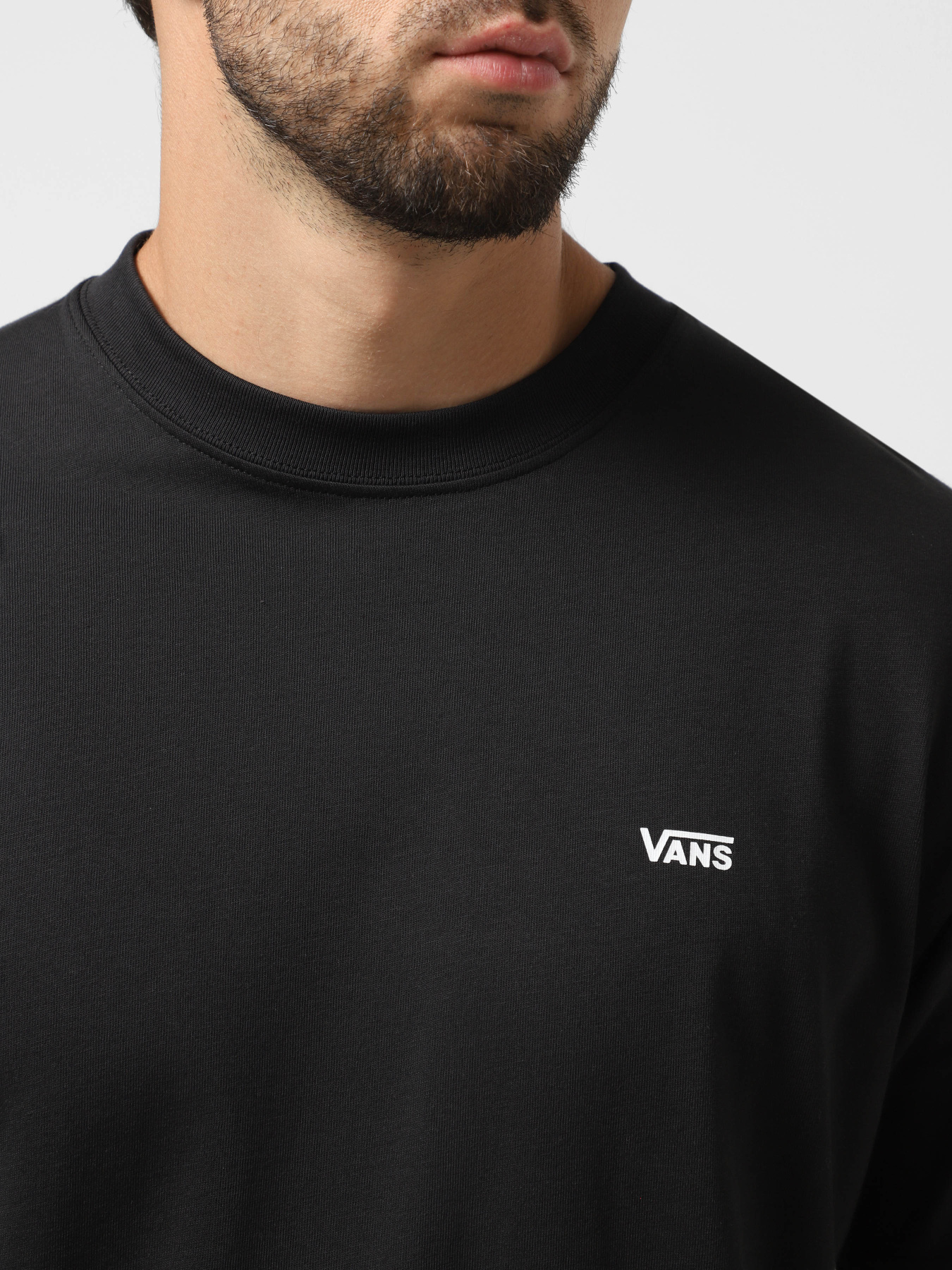 Футболки і поло Vans Left Chest модель VN000R9XBLK1 Фото