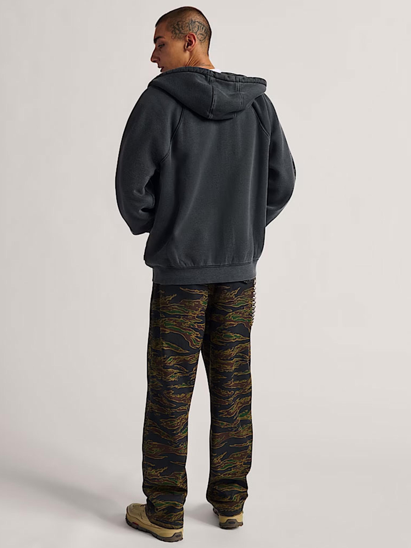 Худи и свитшоты Vans MTE TeamTeam модель VN000PJMBLK1 Худи и свитшоты Vans MTE TeamTeam модель VN000PJMBLK1 Фото