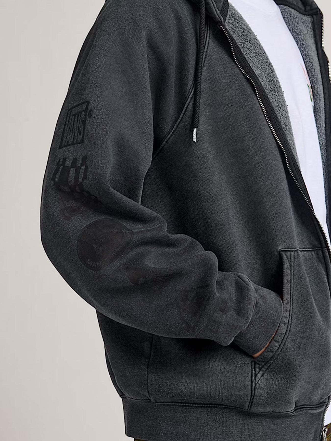 Худи и свитшоты Vans MTE TeamTeam модель VN000PJMBLK1 Худи и свитшоты Vans MTE TeamTeam модель VN000PJMBLK1 Фото