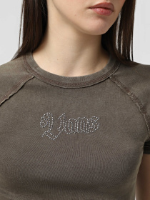 Футболки и поло Vans Claire Embellished Baby Tee модель VN000Q0PEMP1 Фото