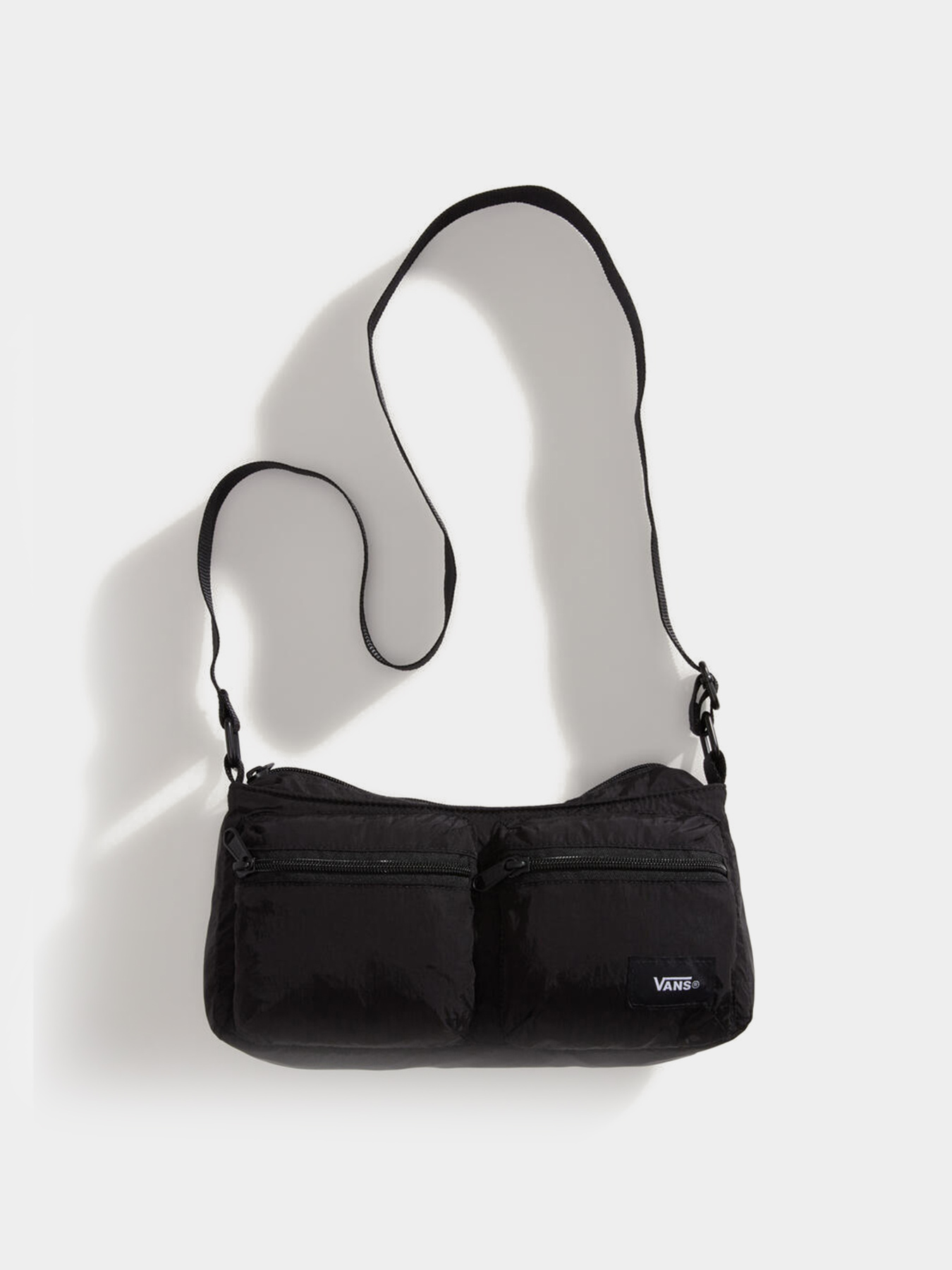 Сумки Vans PRATER PURSE модель VN000T66BLK1 Сумки Vans PRATER PURSE модель VN000T66BLK1 Фото