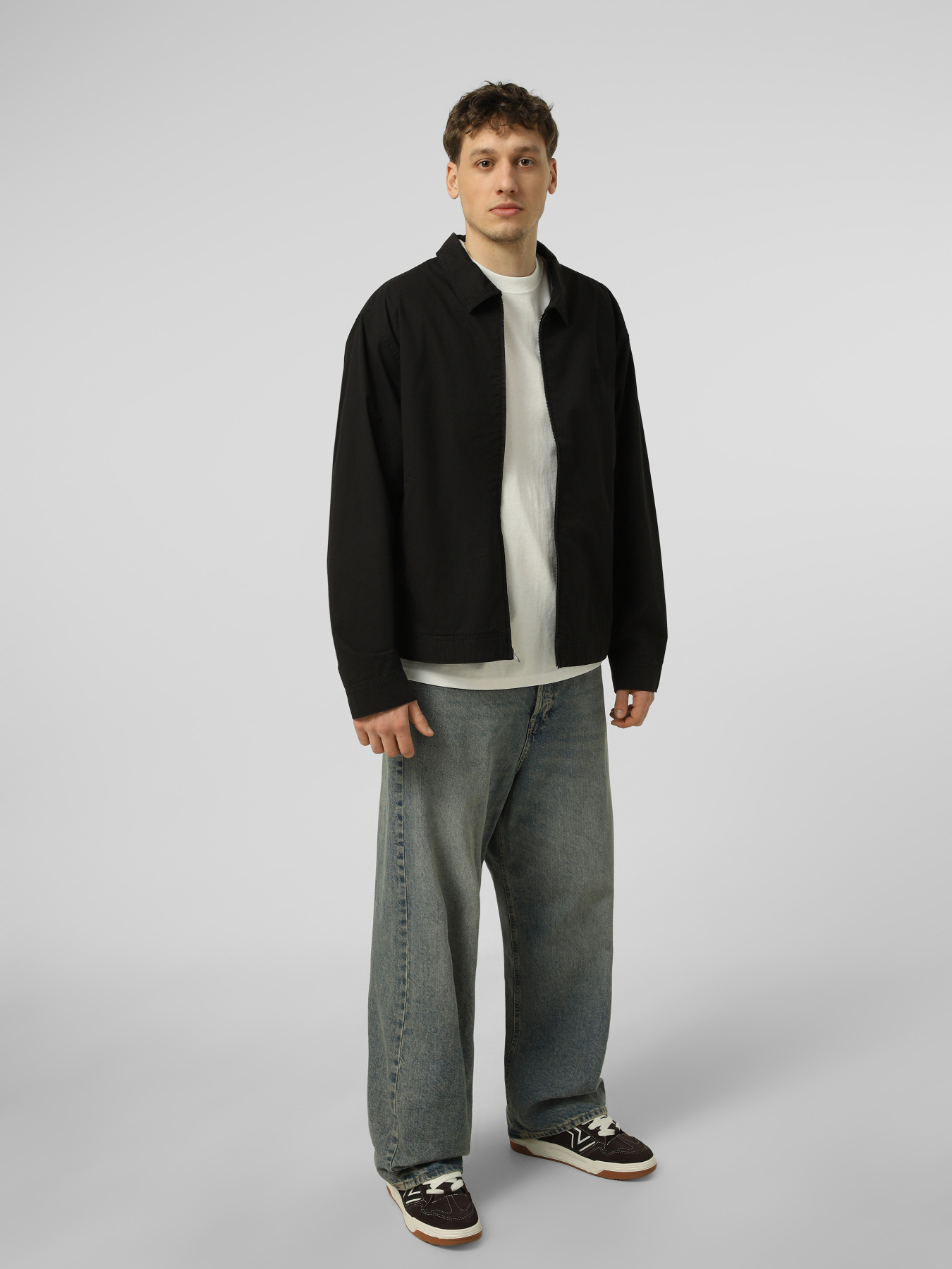 Куртки и дубленки Vans POMONA STATION JACKET модель VN000T6PBLK1 Фото