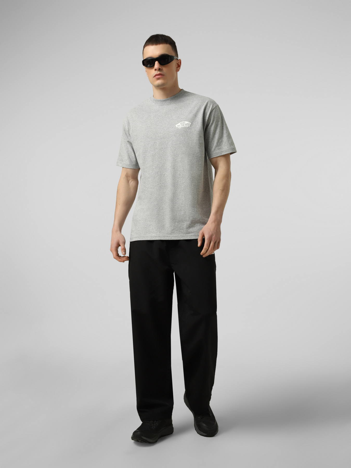 Футболки и поло Vans DOUBLE STANDARD SS TEE модель VN000SYDATH1 Фото