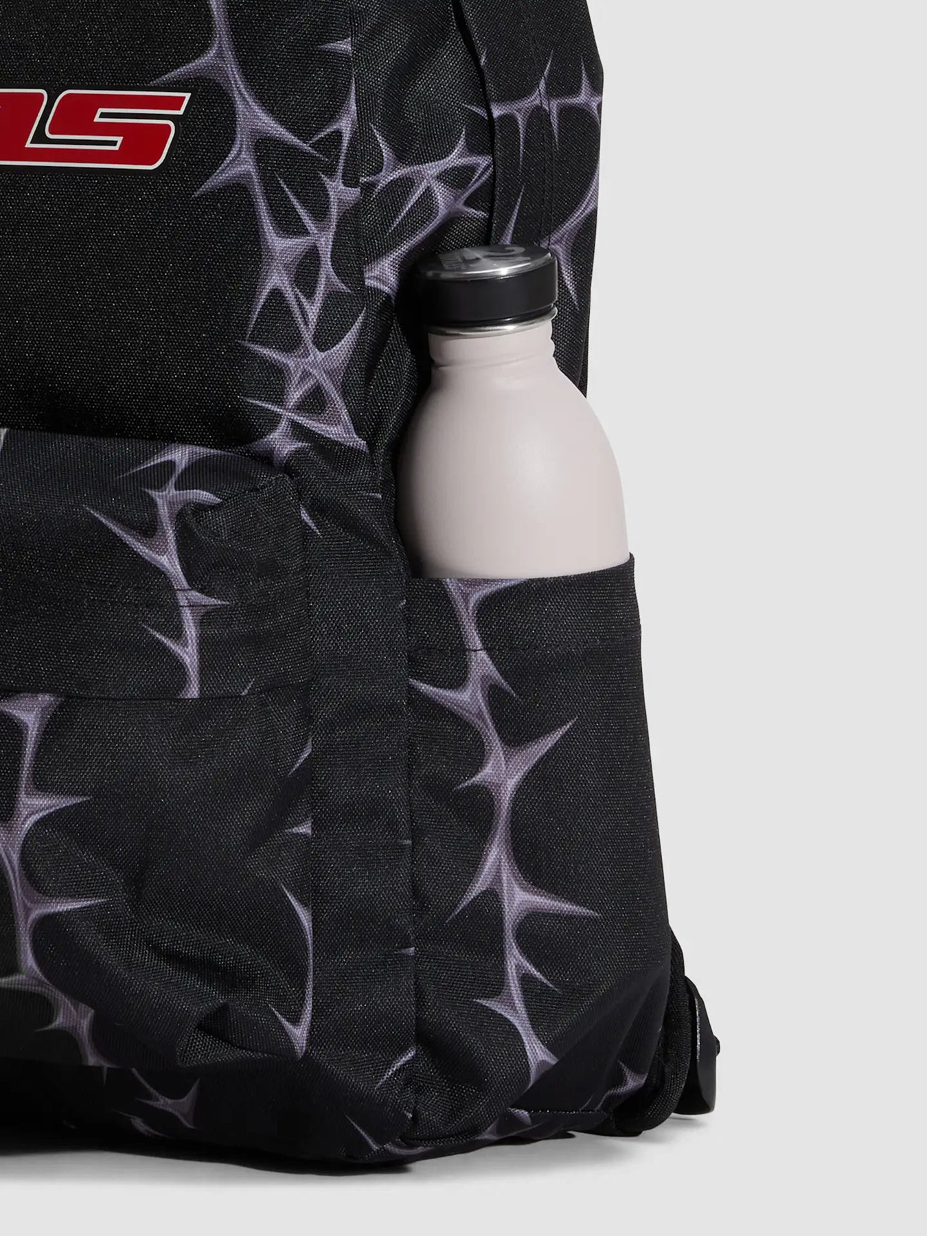 Рюкзаки Vans OLD SKOOL BACKPACK модель VN000H4WEMV1 Рюкзаки Vans OLD SKOOL BACKPACK модель VN000H4WEMV1 Фото
