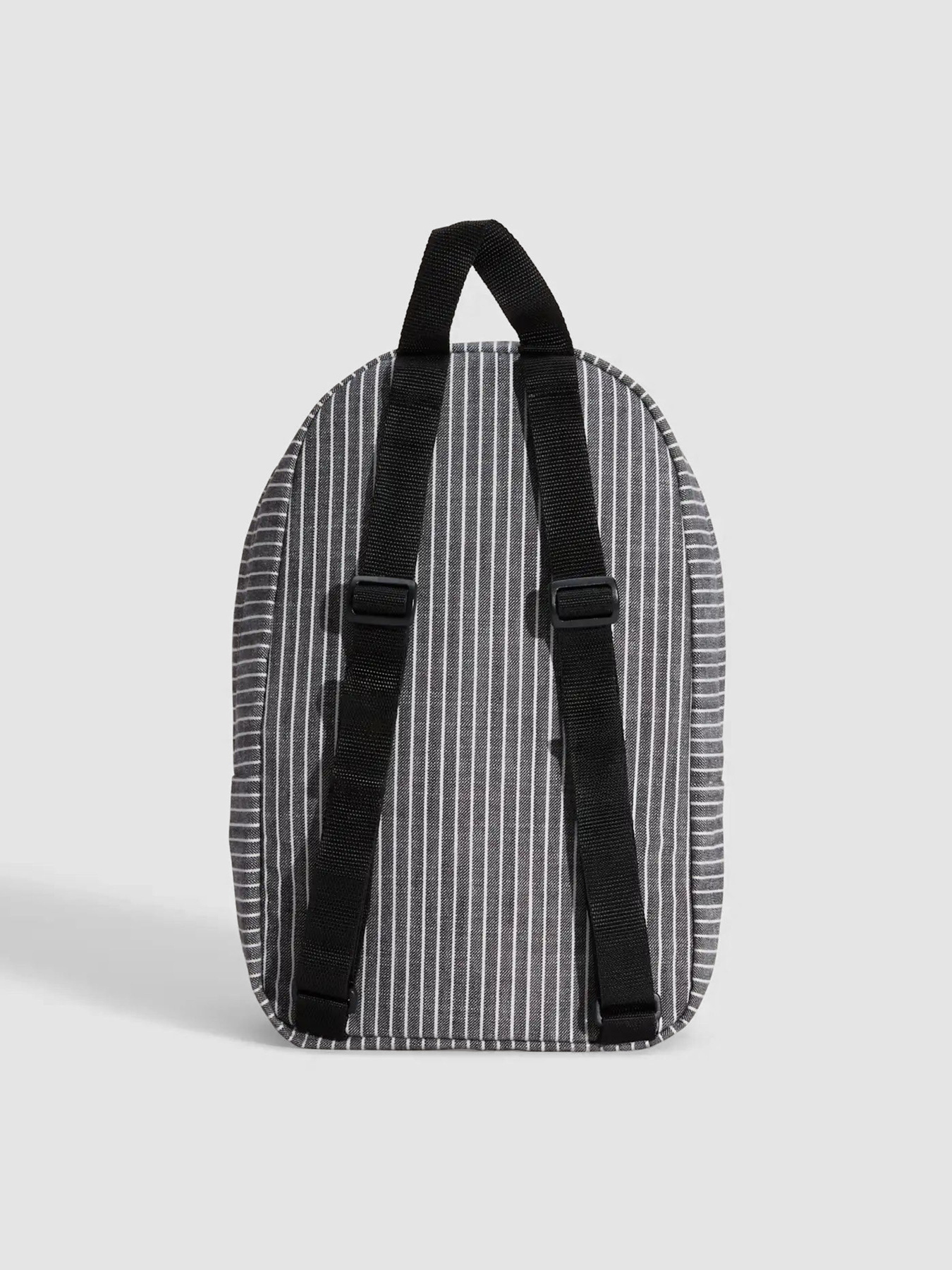 Рюкзаки Vans OLD SKOOL MINI BACKPACK модель VN000Q9AYB21 Рюкзаки Vans OLD SKOOL MINI BACKPACK модель VN000Q9AYB21 Фото