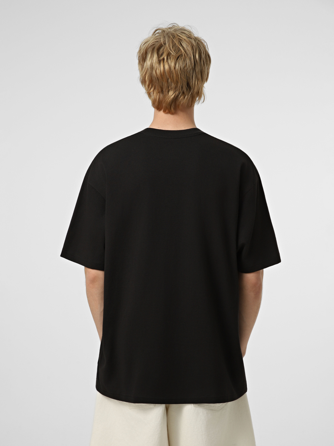Футболки і поло Vans DECKLITHE SS TEE модель VN000SXTBLK1 Футболки і поло Vans DECKLITHE SS TEE модель VN000SXTBLK1 Фото