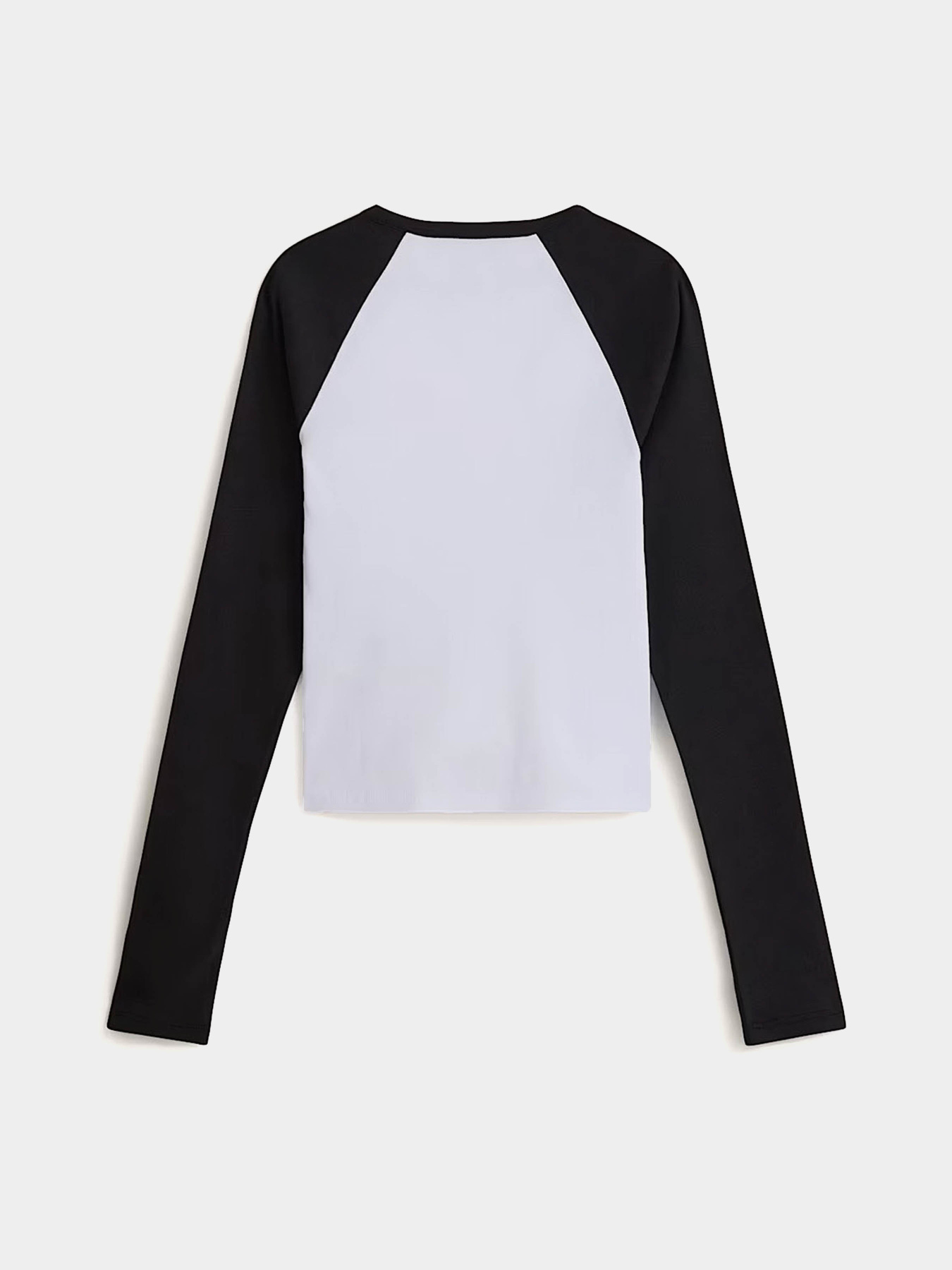 Худи и свитшоты Vans Y2K STAR RAGLAN LS модель VN000XDTBLK1 Худи и свитшоты Vans Y2K STAR RAGLAN LS модель VN000XDTBLK1 Фото