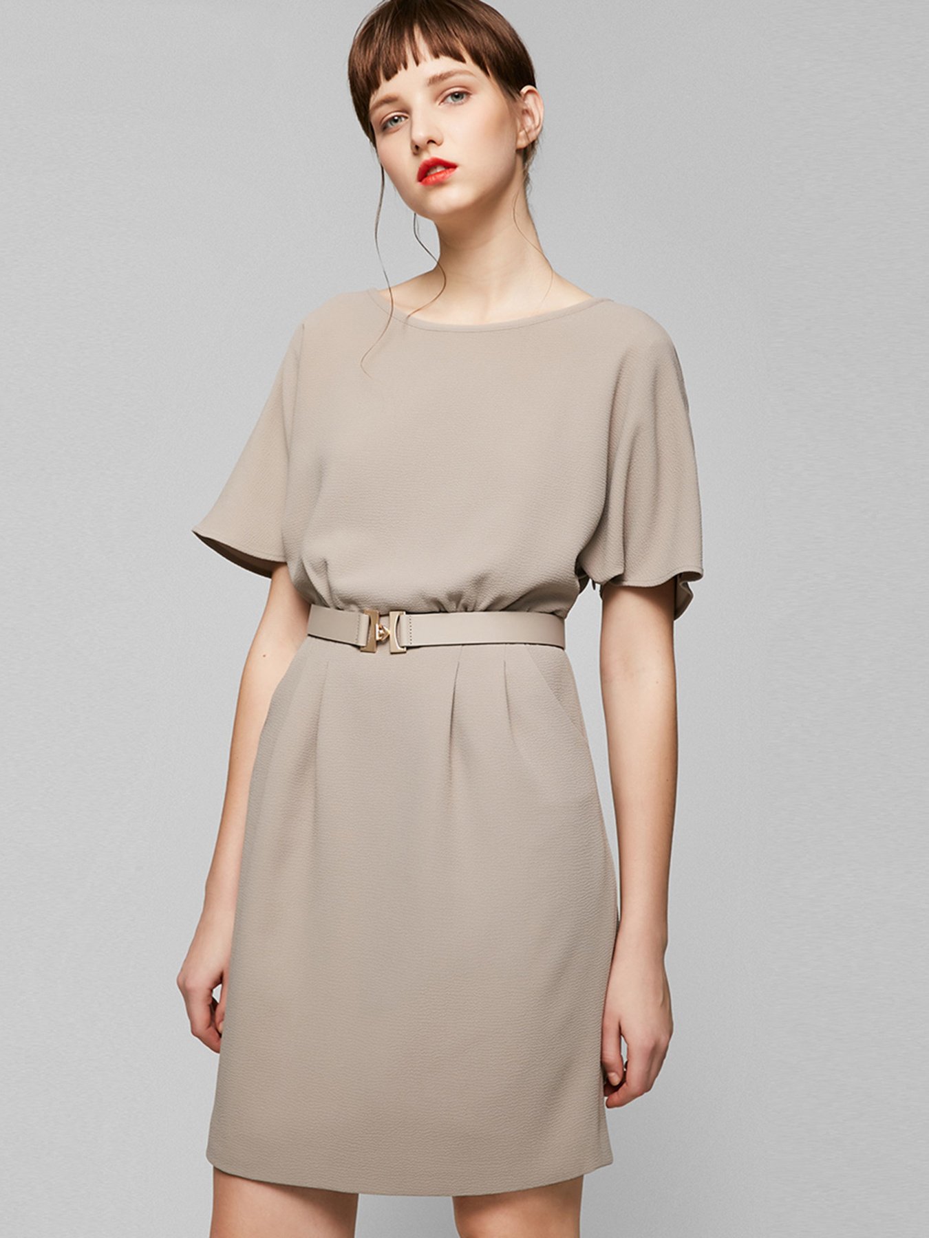 Платья Vero Moda модель 31716Z527E12_т.бежевий Фото