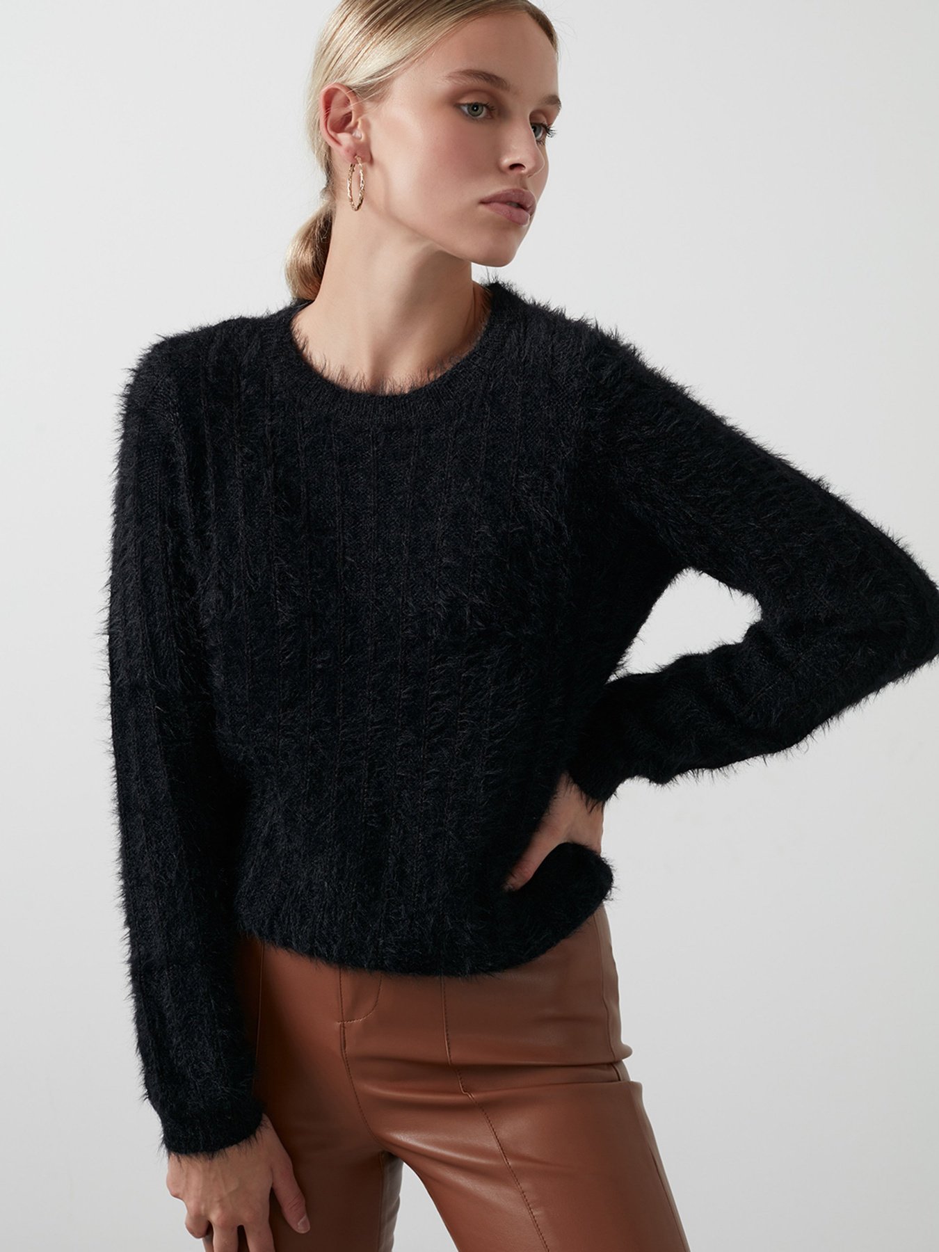 Свитры и кардиганы Vero Moda модель 10233823_чорний Фото