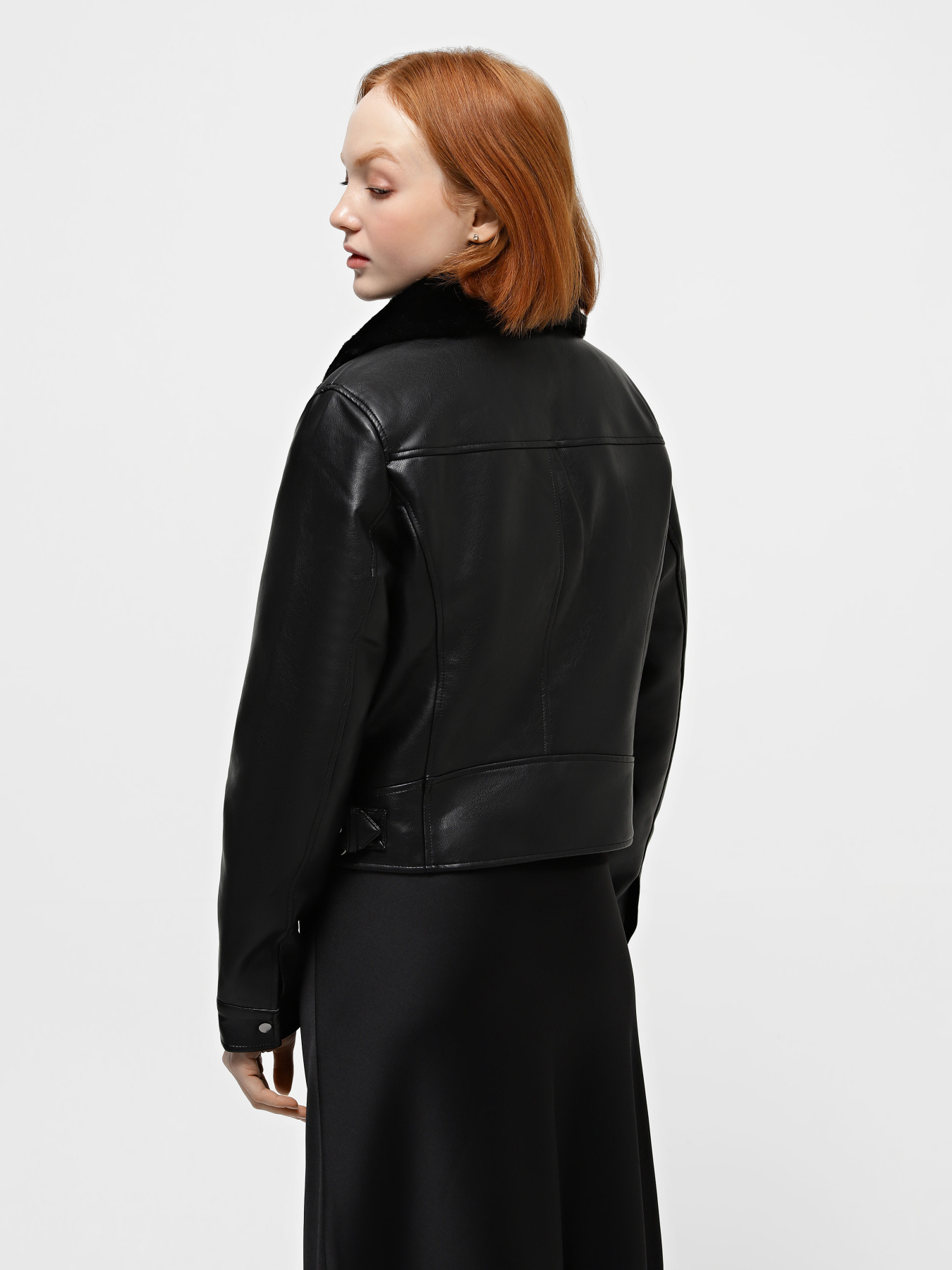 Куртки та дублянки Vero Moda модель 10250405_Black Фото