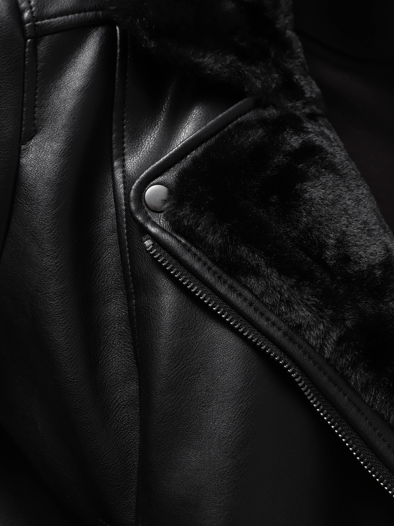 Куртки та дублянки Vero Moda модель 10250405_Black Фото