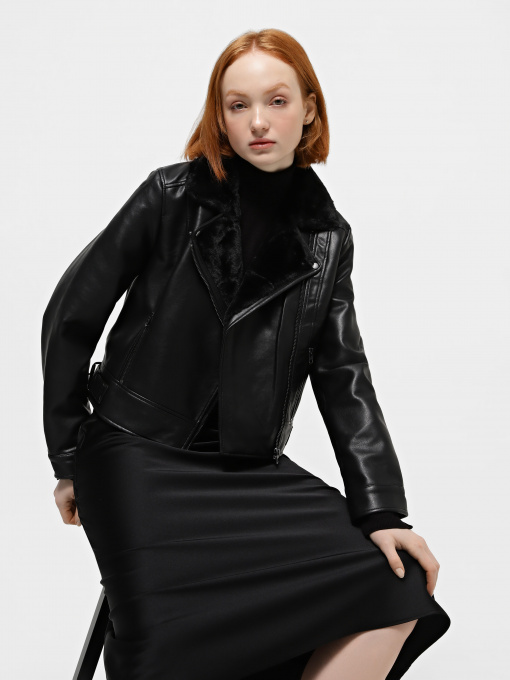 Куртки та дублянки Vero Moda модель 10250405_Black Фото