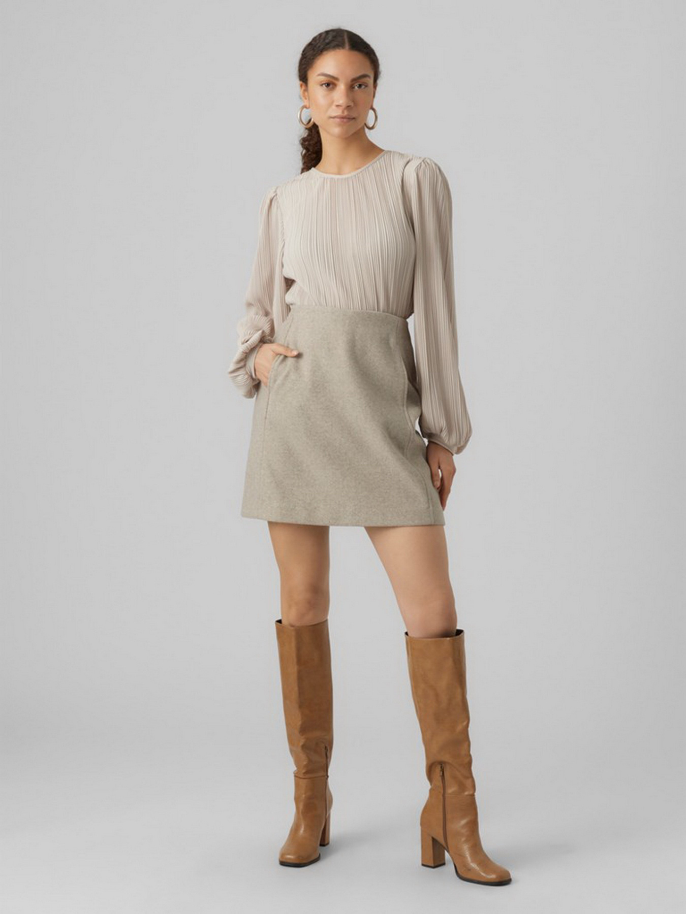 Спідниці Vero Moda модель 10253954_Dark Grey Melange Фото