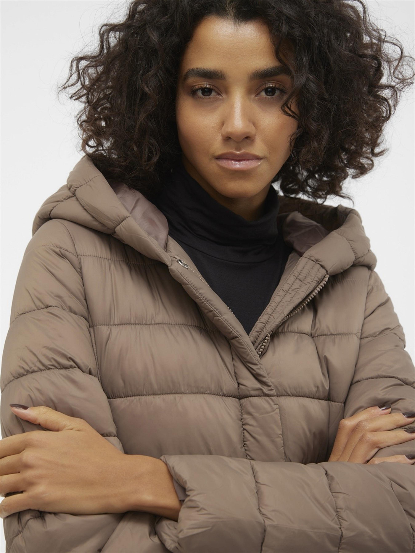 Куртки та дублянки Vero Moda модель 10291052_Brown Lentil Фото