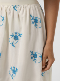 Спідниці Vero Moda модель 10324195_Pearled Ivory DRESDEN BLUE Фото