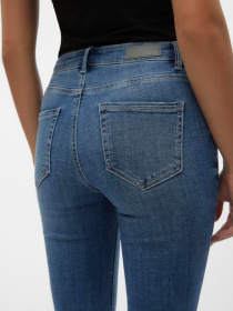 Джинси Vero Moda модель 10302478_Medium Blue Denim Фото