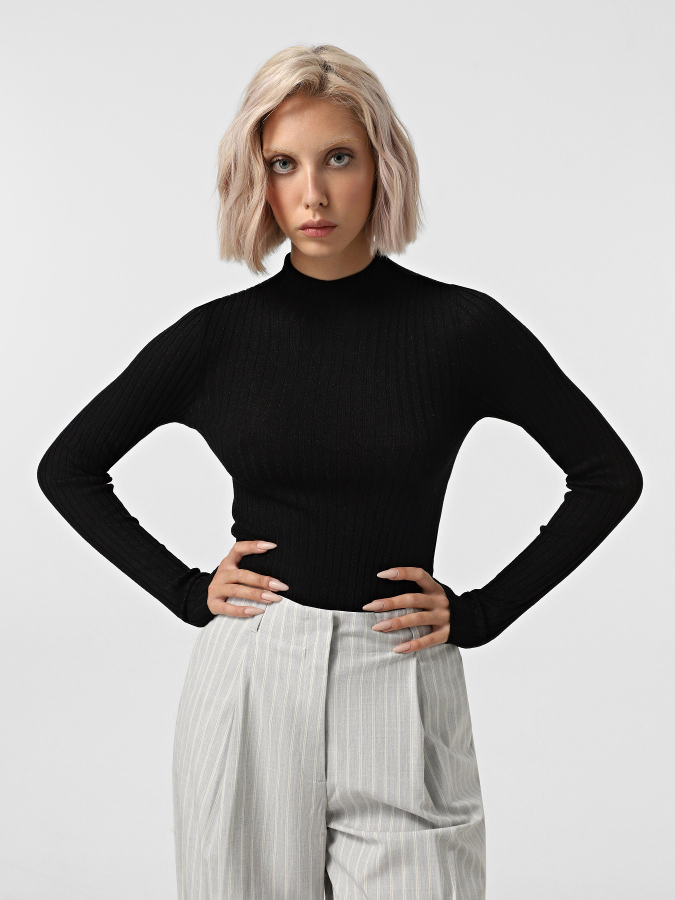 Светри та кардигани Vero Moda модель 10314480_Black W. DTM LUREX Светри та кардигани Vero Moda модель 10314480_Black W. DTM LUREX Фото