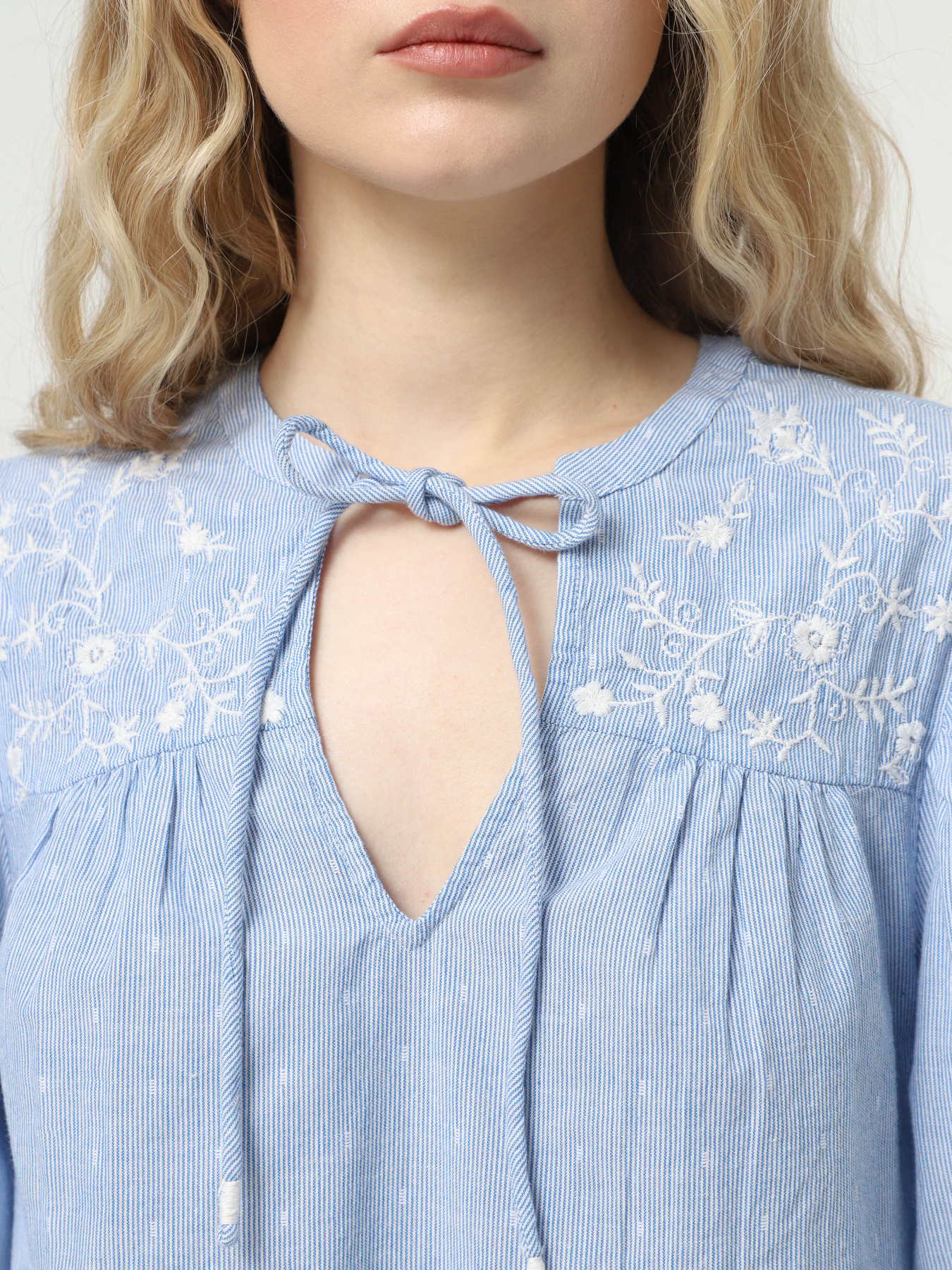 Сорочки Vero Moda модель 10329166_Cashmere Blue Bright White Фото