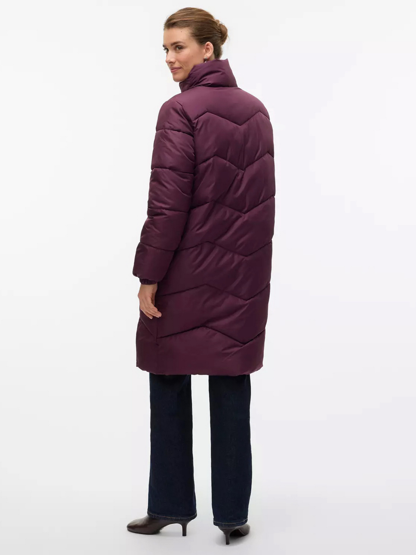 Куртки и дубленки Vero Moda LIGARIO COAT модель 10309840_Winetasting Куртки и дубленки Vero Moda LIGARIO COAT модель 10309840_Winetasting Фото