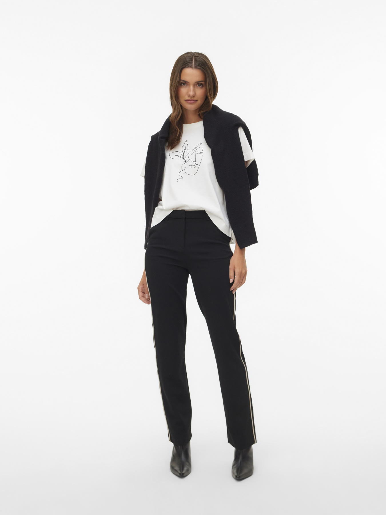 Футболки и поло Vero Moda THEA METTE SS TOP модель 10346290_Snow White LEAF LADY Фото
