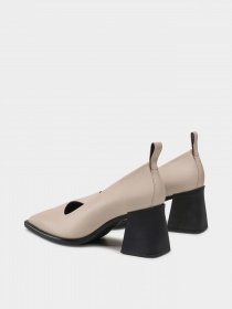Туфлі та лофери VAGABOND Hedda Pumps модель 5303-101-02 Фото